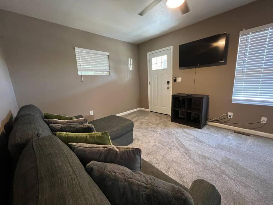 One-Bedroom House photo 3
