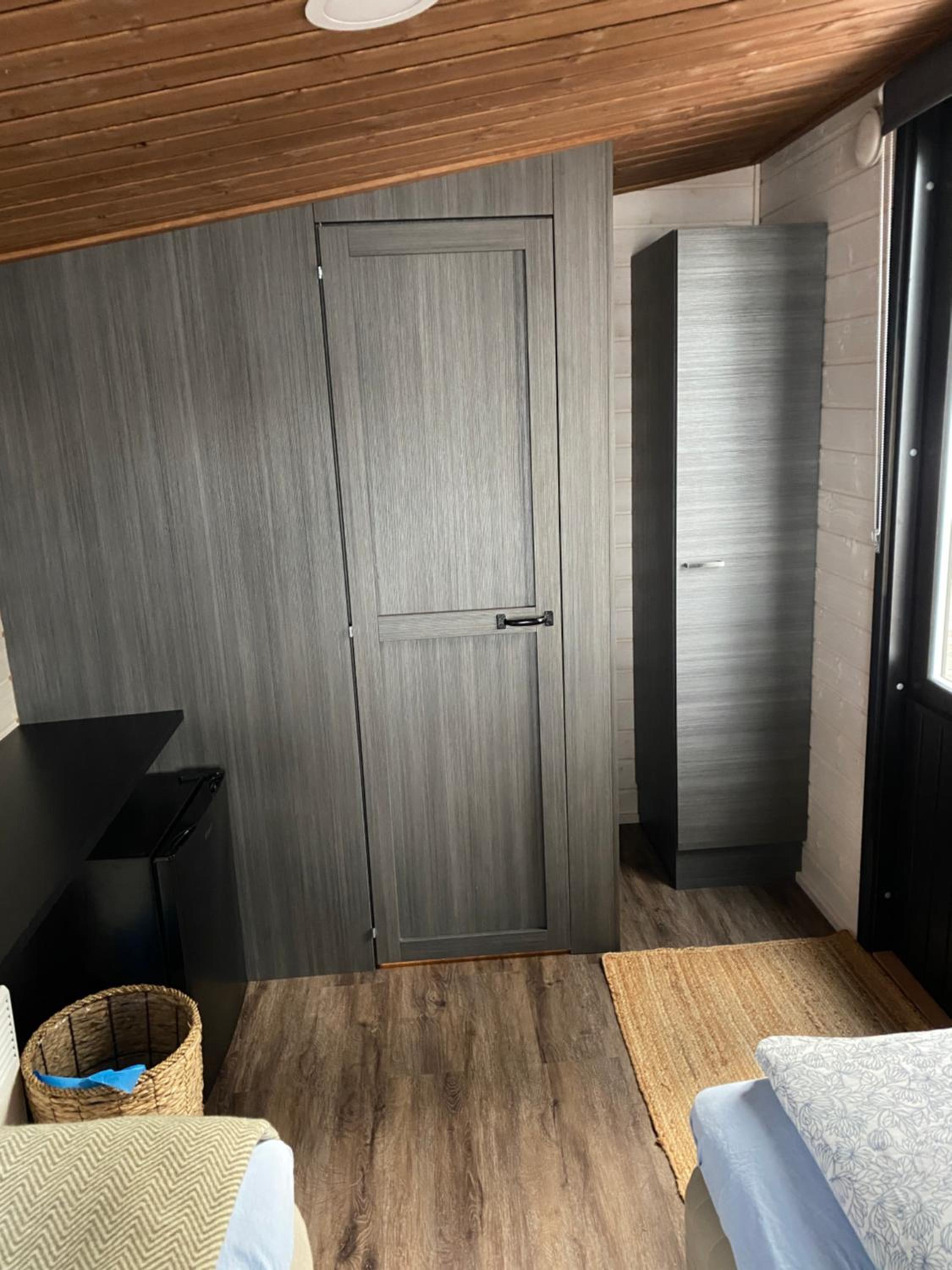 One-Bedroom Apartment - Photo 5