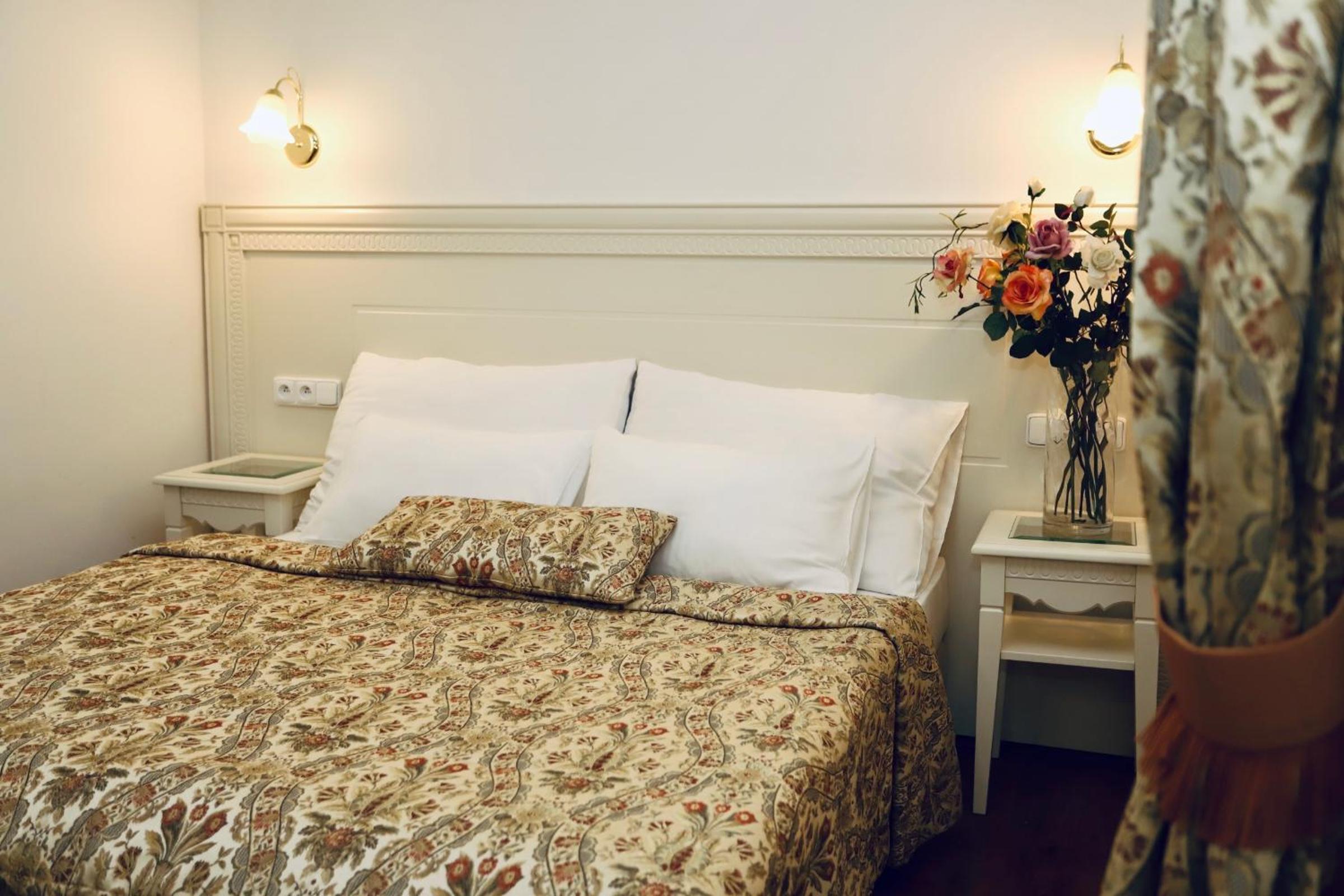 Suite (3 Adults)
