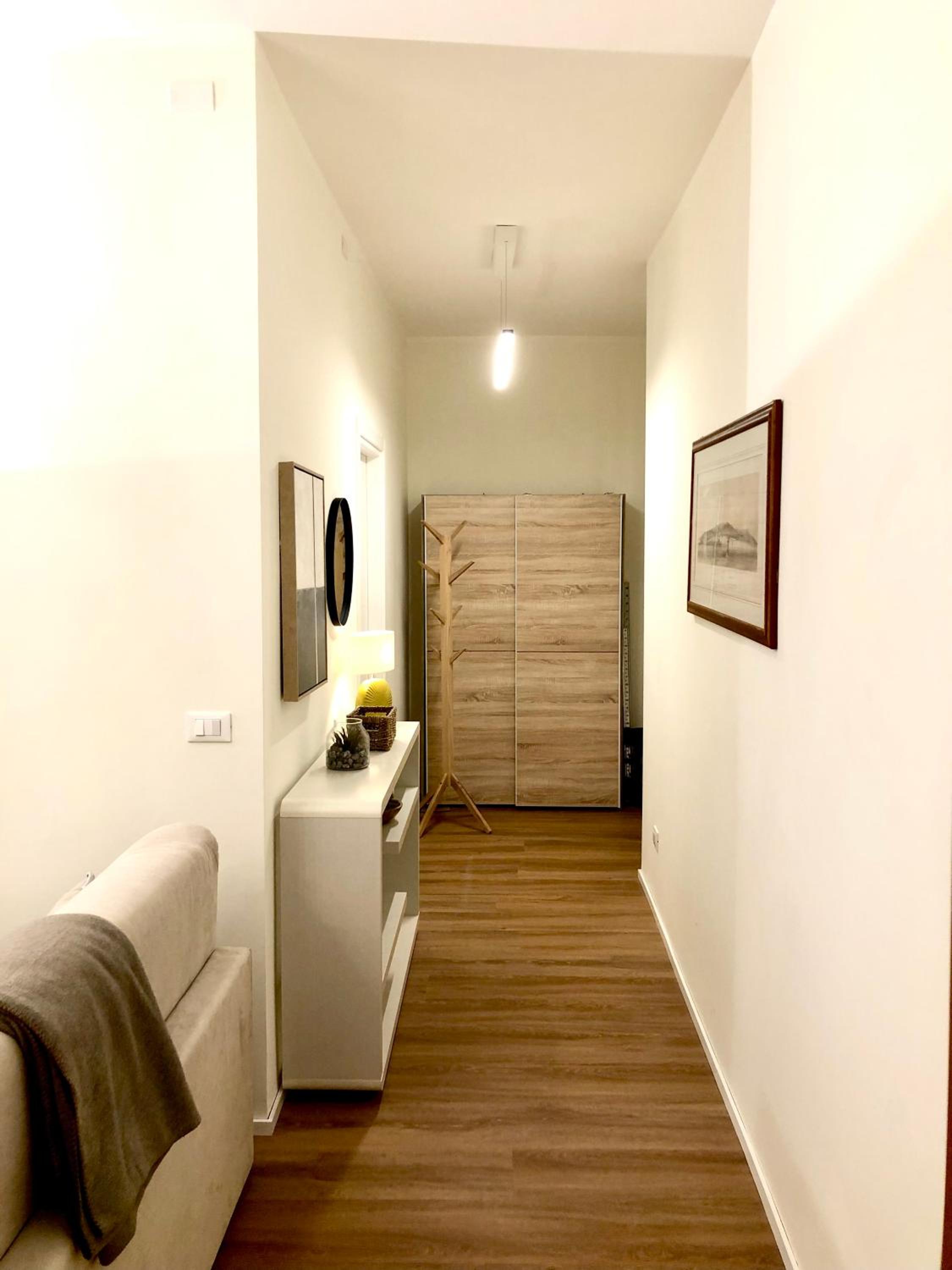 One-Bedroom Apartment - Photo 14