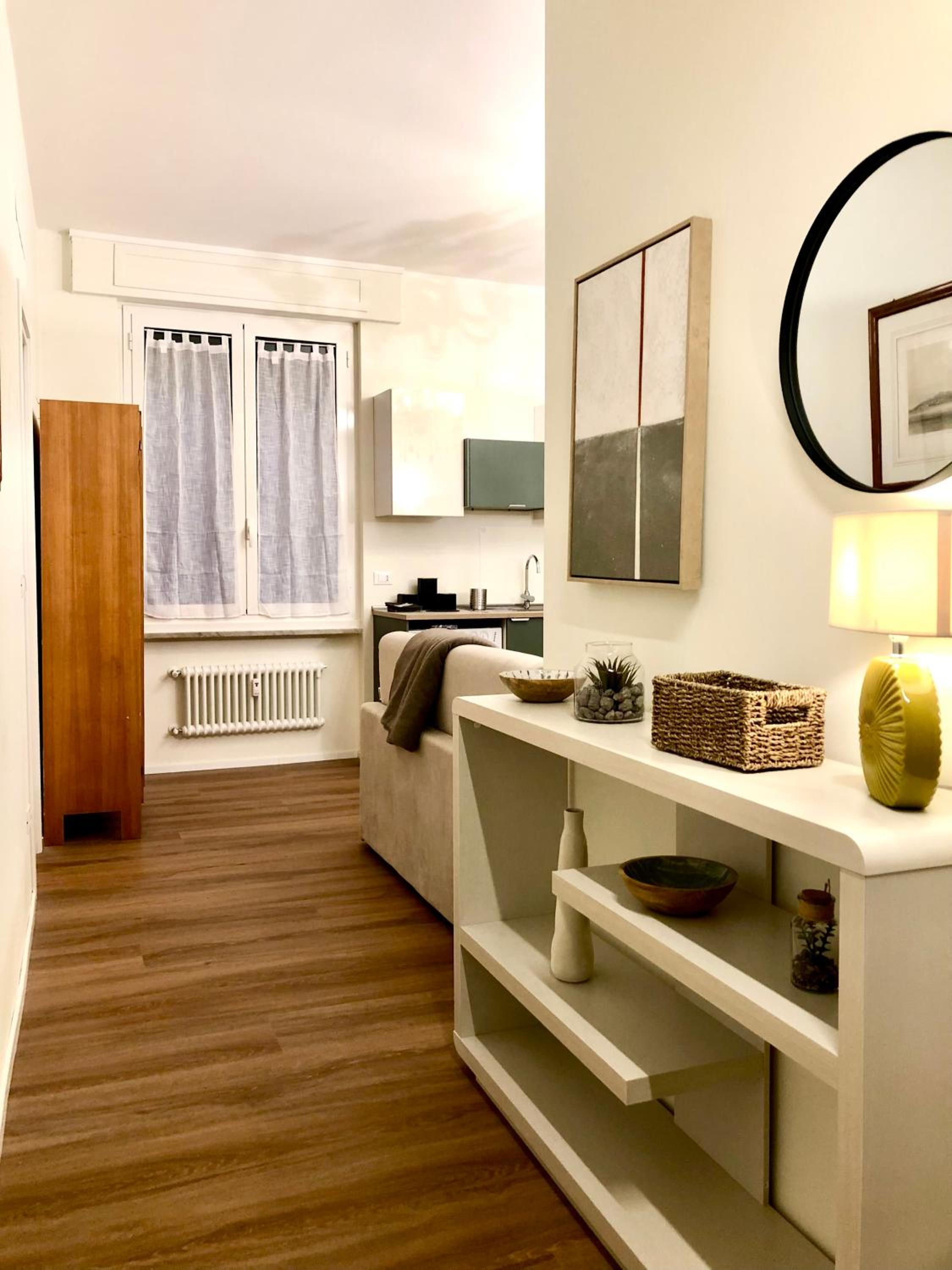 One-Bedroom Apartment - Photo 15