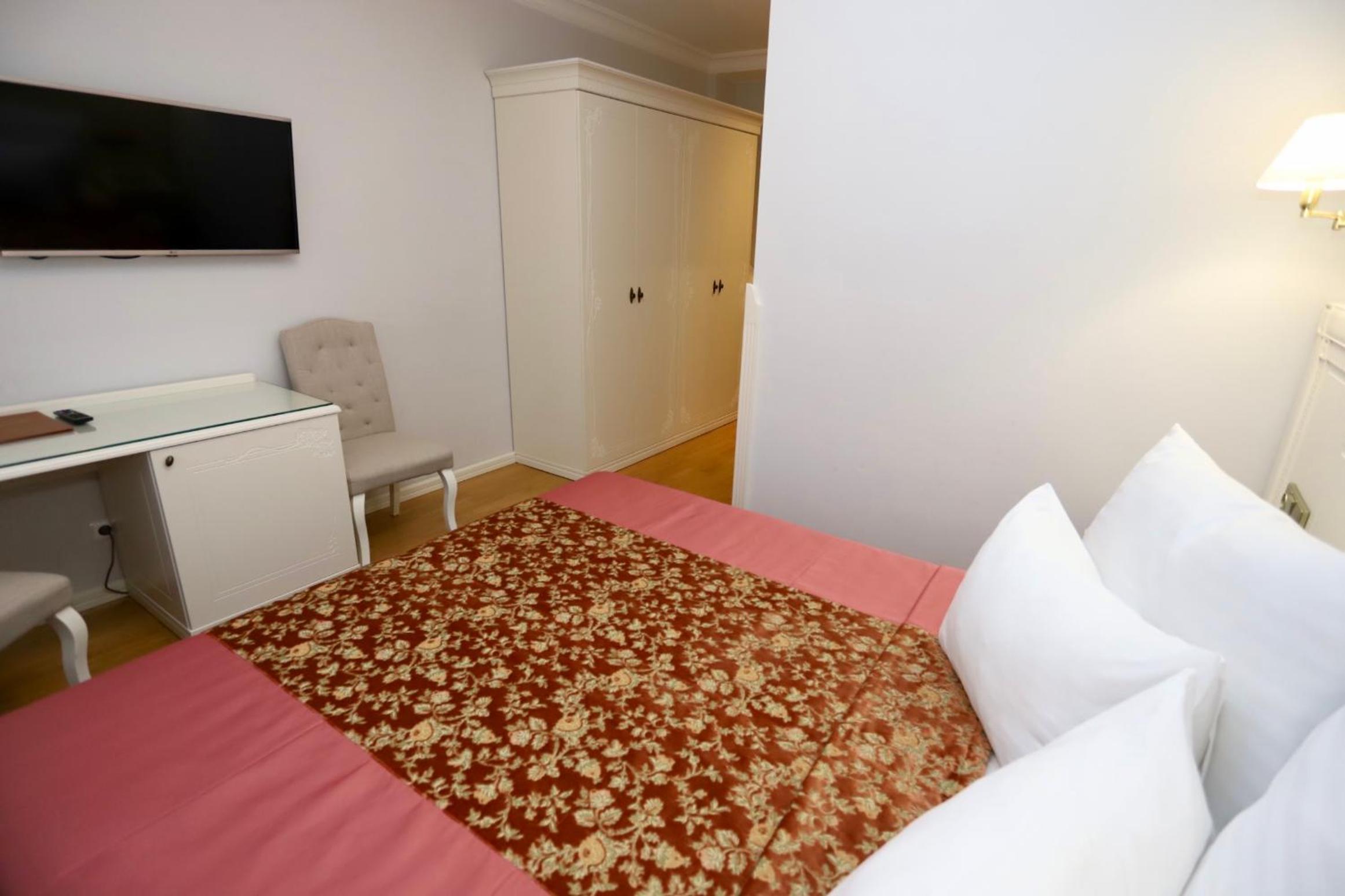 Comfort Double Room - Photo 16