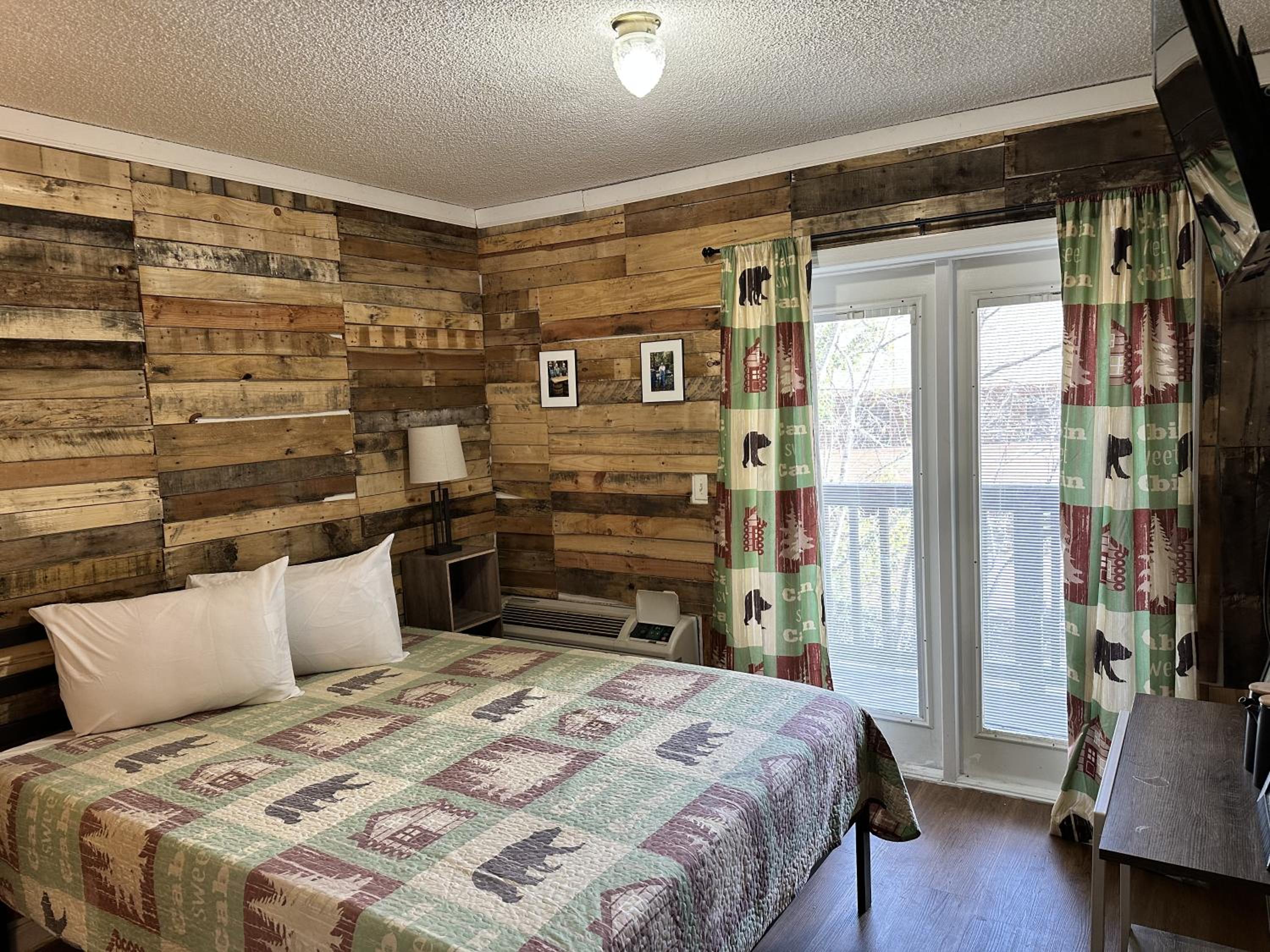 Triple Room with Balcony - Photo 1