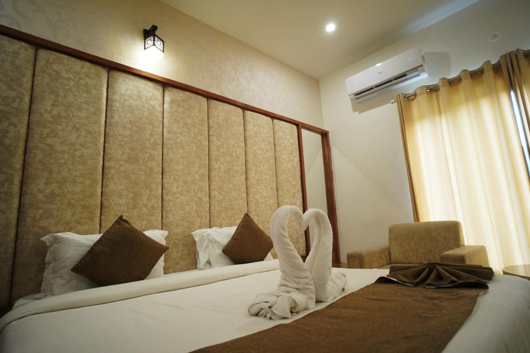 King Room with Garden View - Photo 2