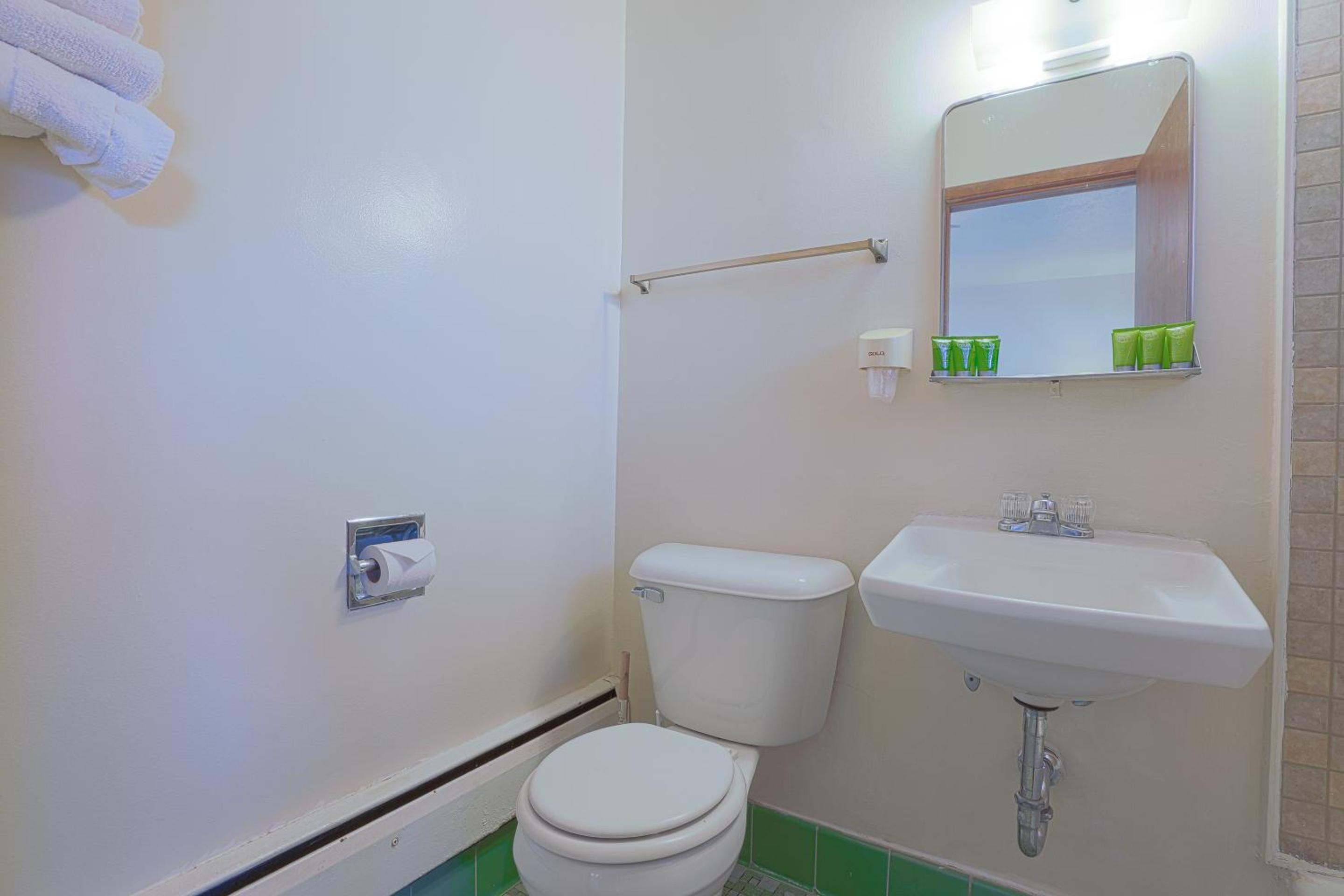 3 Full Bed - Photo 10