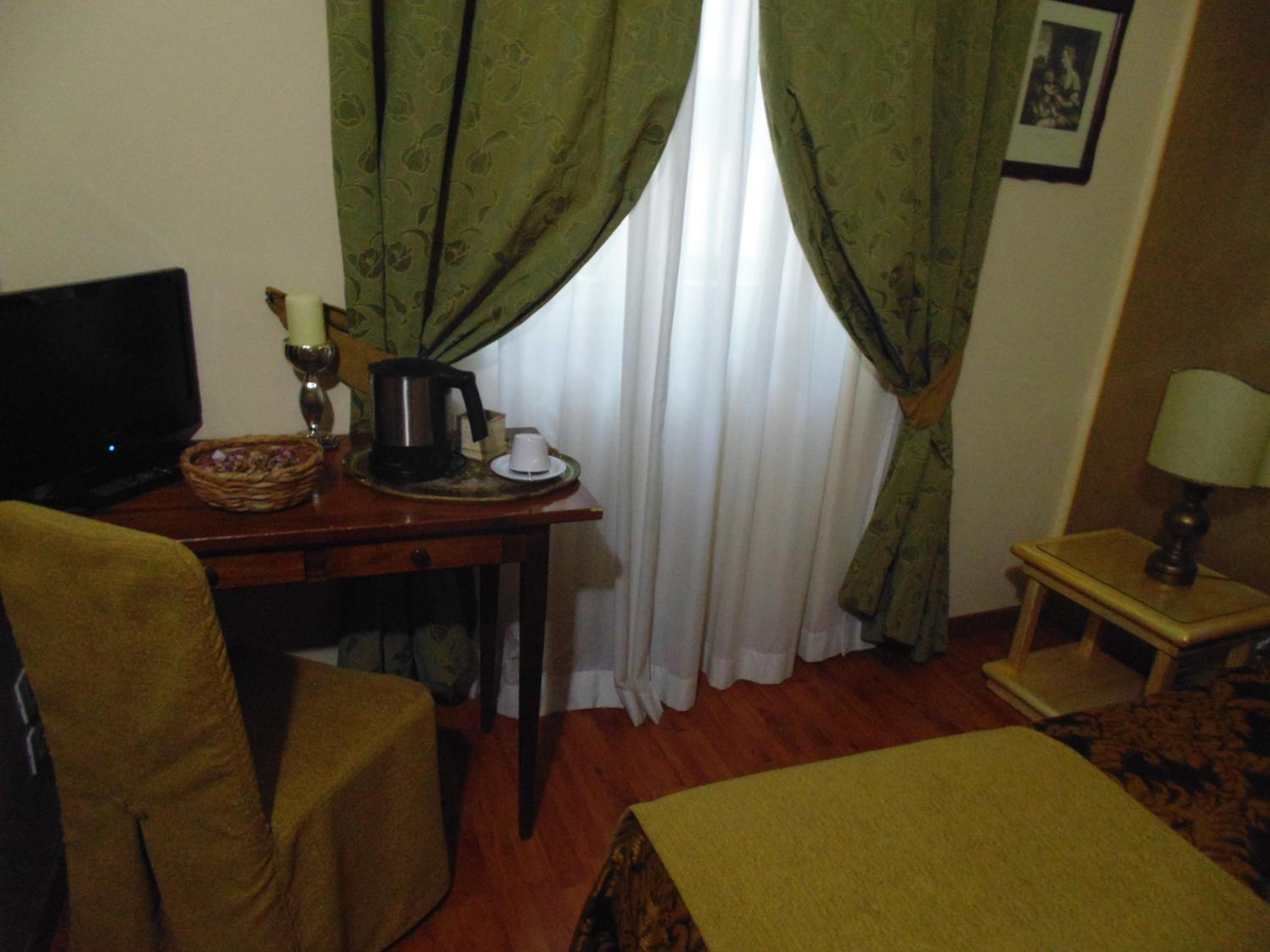 Double or Twin Room photo 2