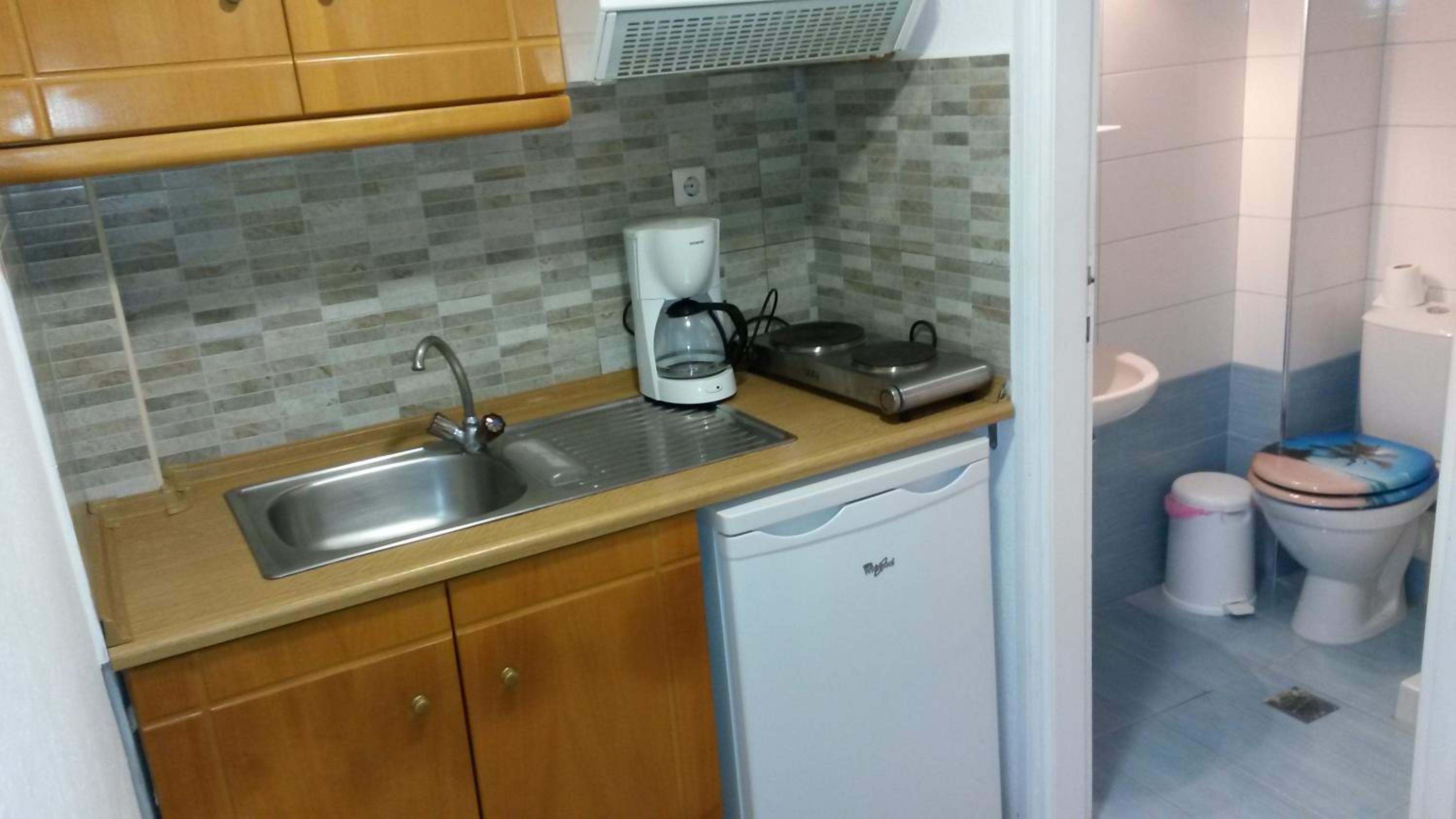 One-Bedroom Apartment (4 Adults)