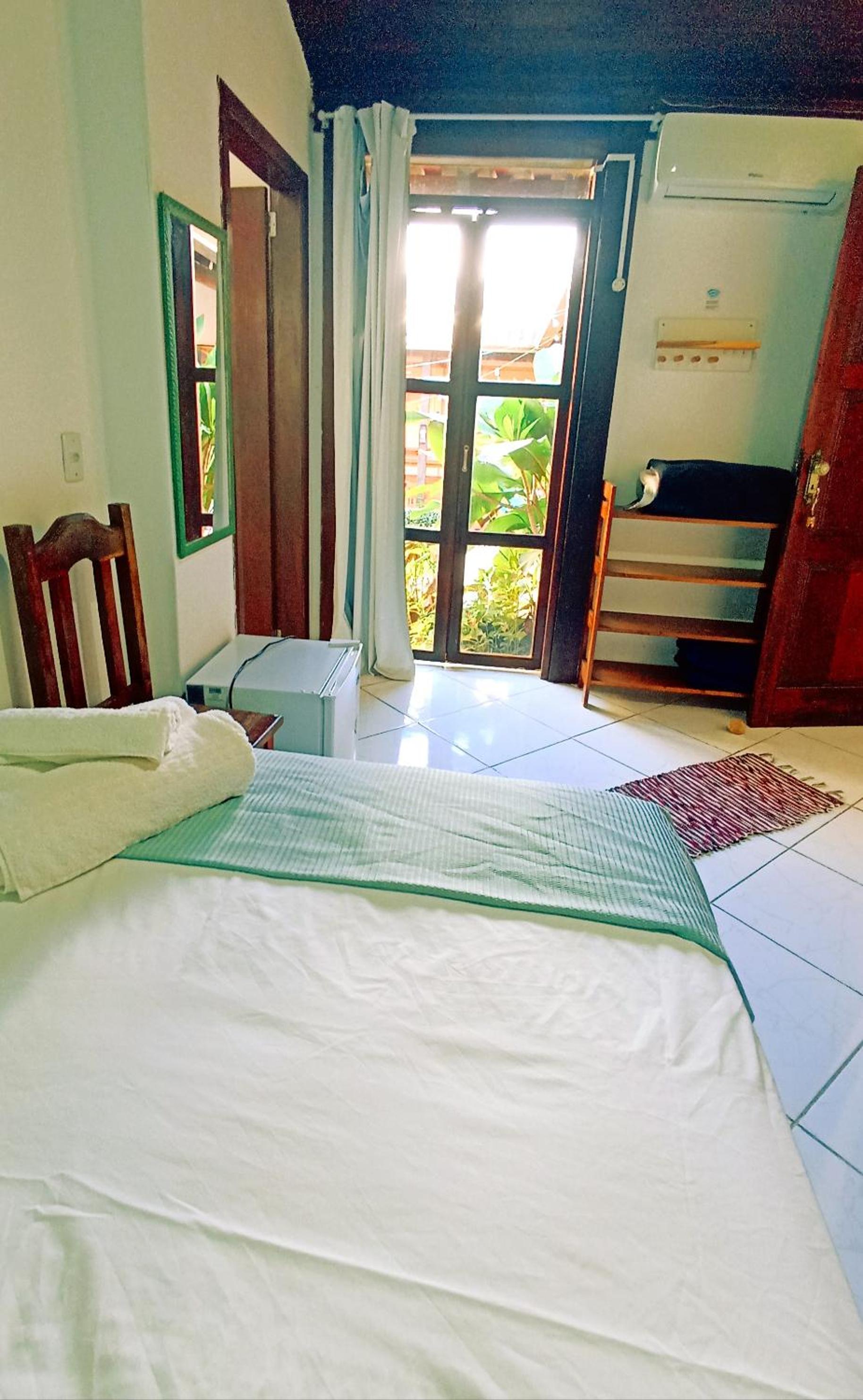 Quadruple Room with Garden View - Photo 5