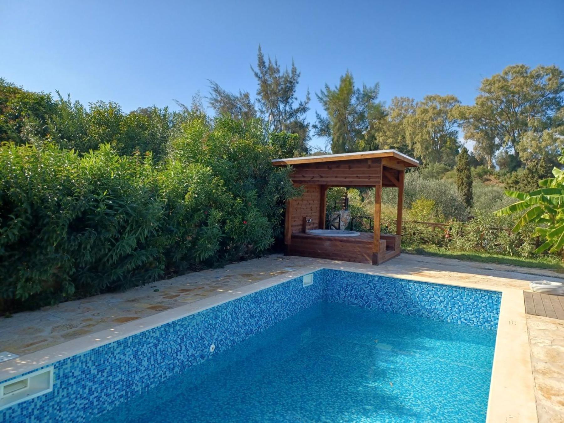 SUPERIOR VILLAS 2BDRMS Next to the BEACH with private POOL and Outdoor SPA BATH - Photo 95