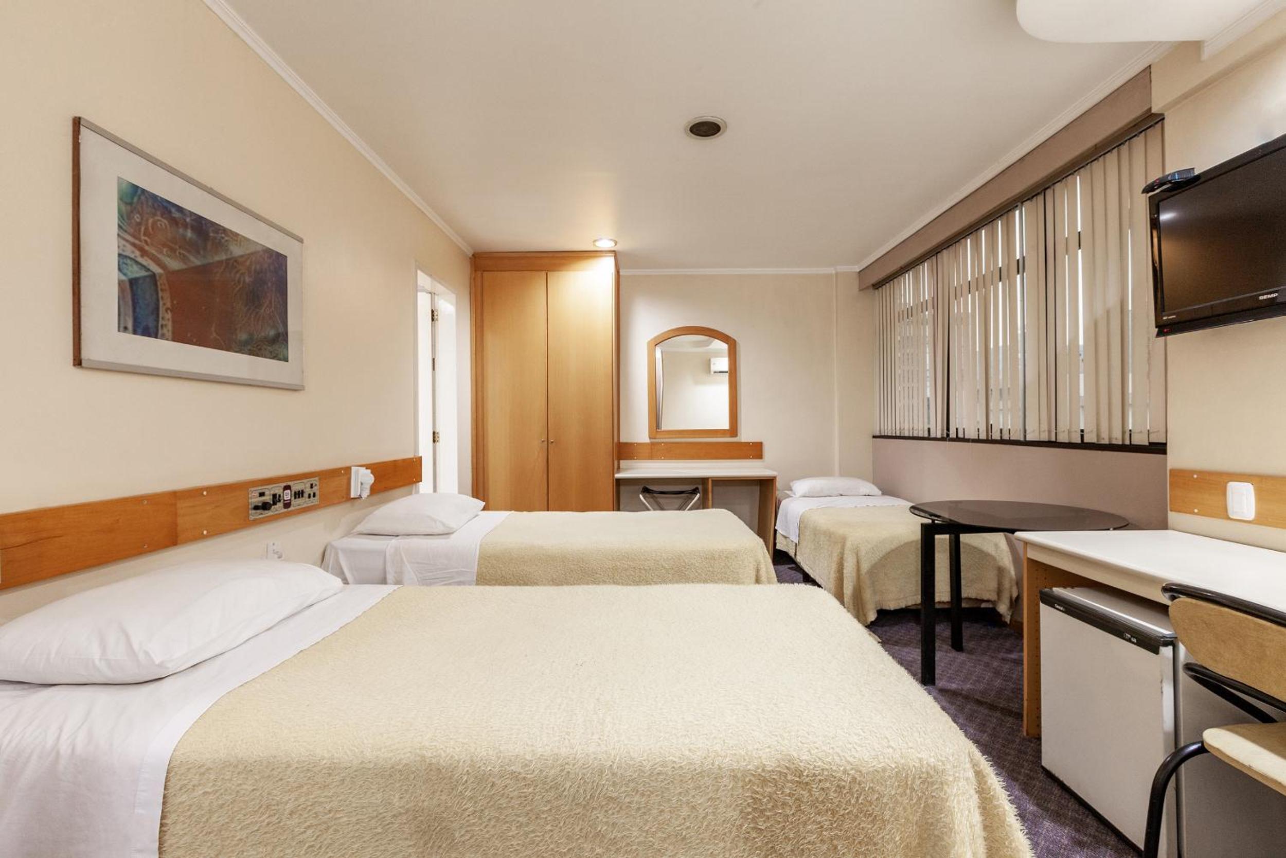 Deluxe Triple Room photo 1
