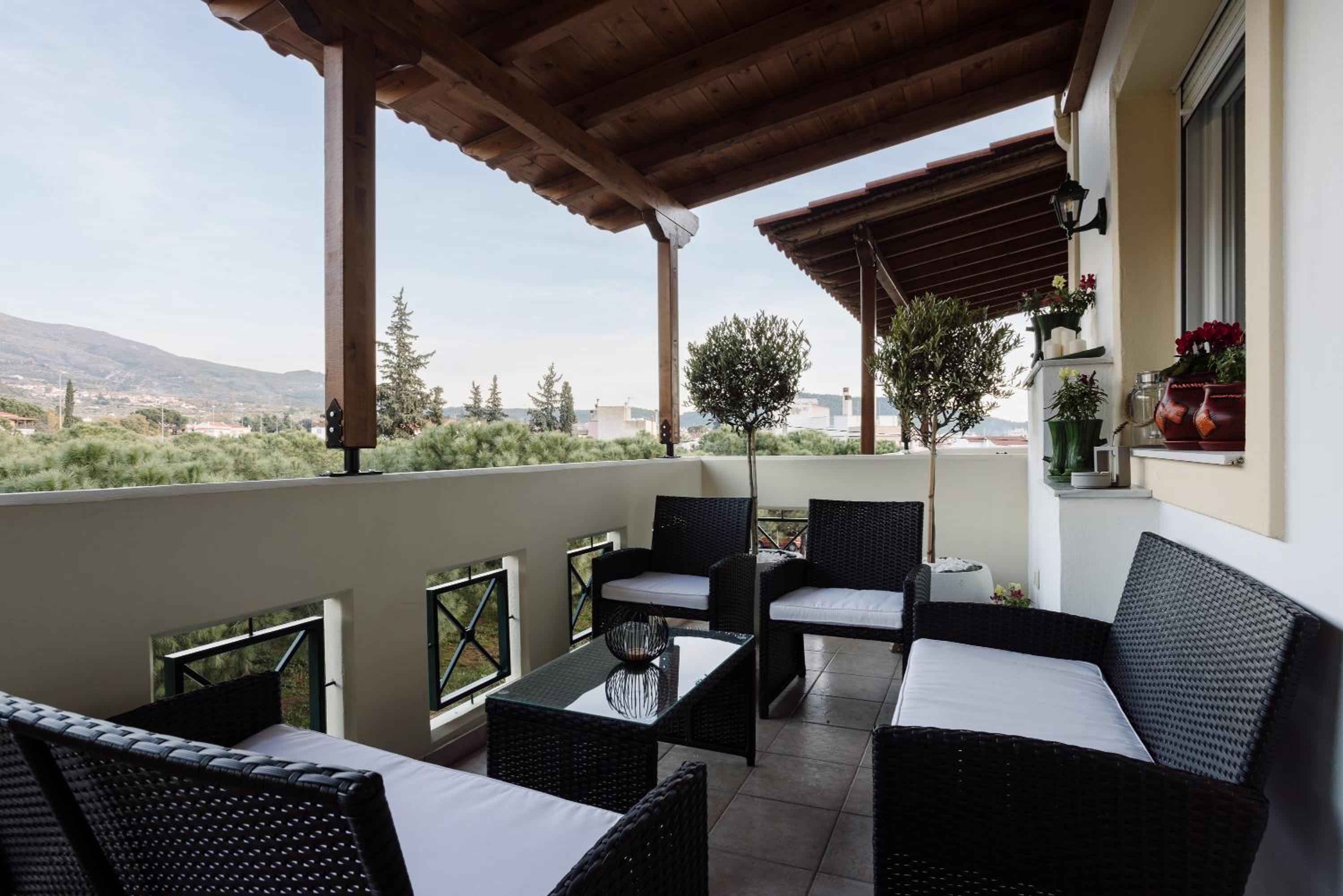 Villa photo 3