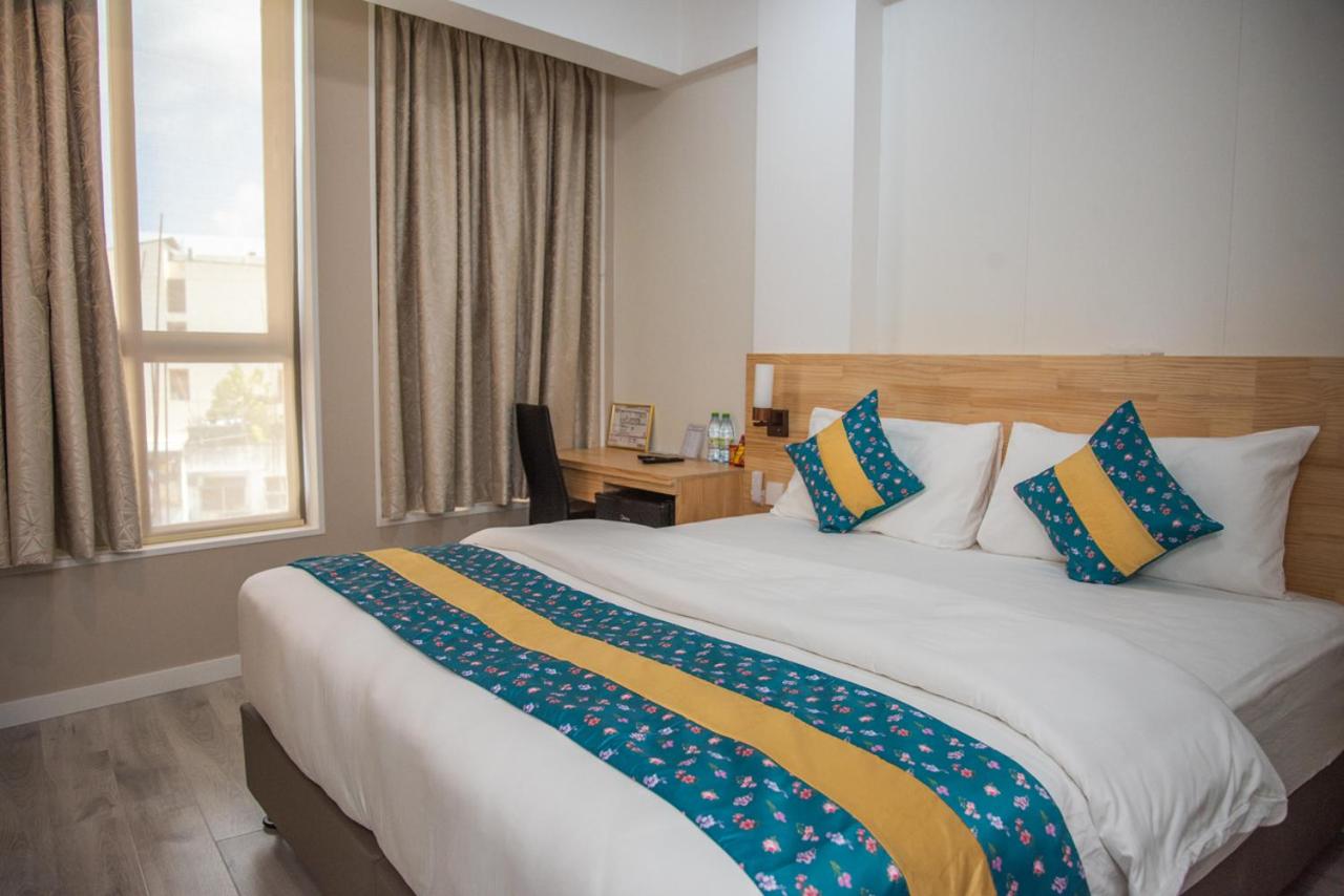 Superior Twin Room - Photo 16
