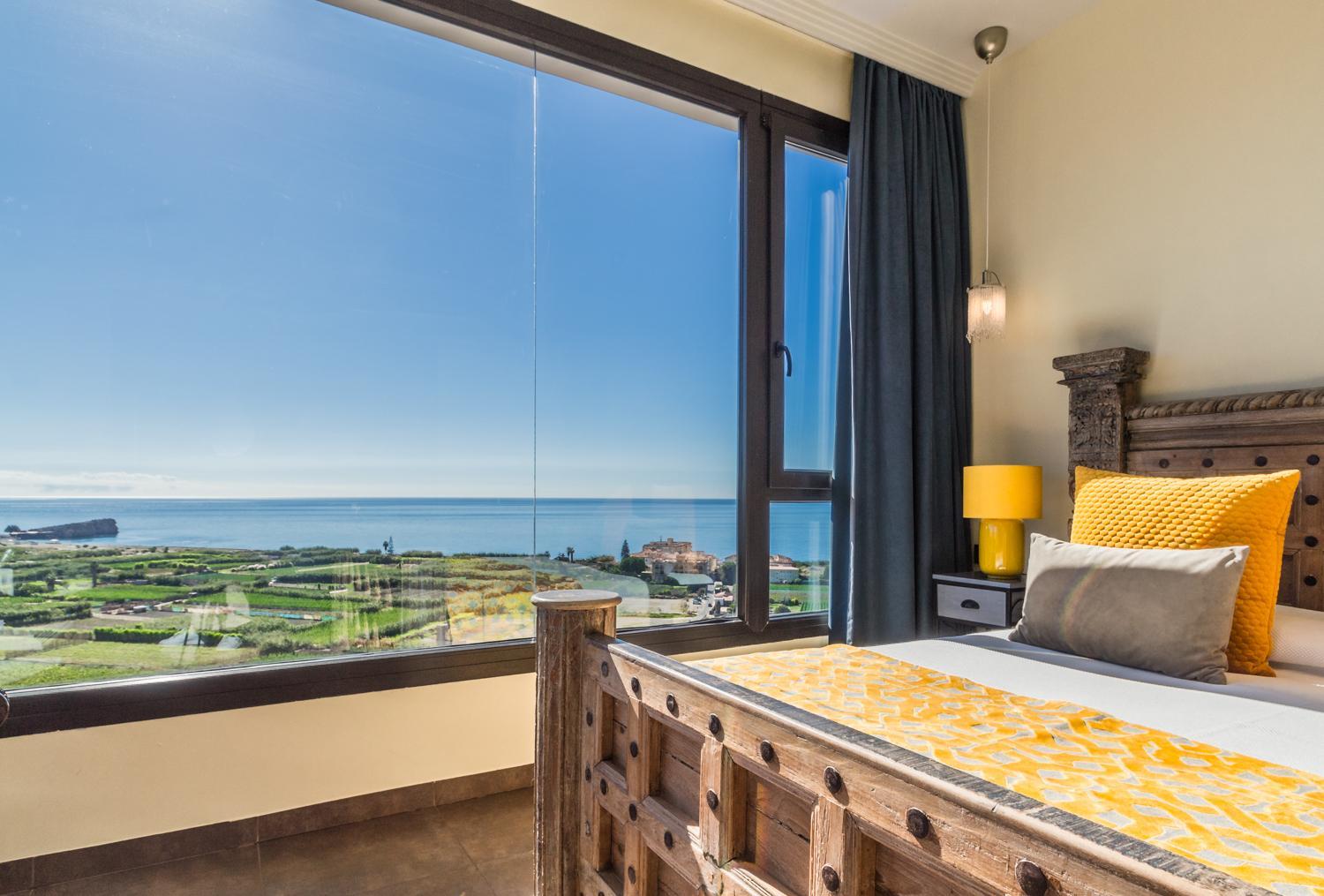 Junior Suite with Sea View photo 2