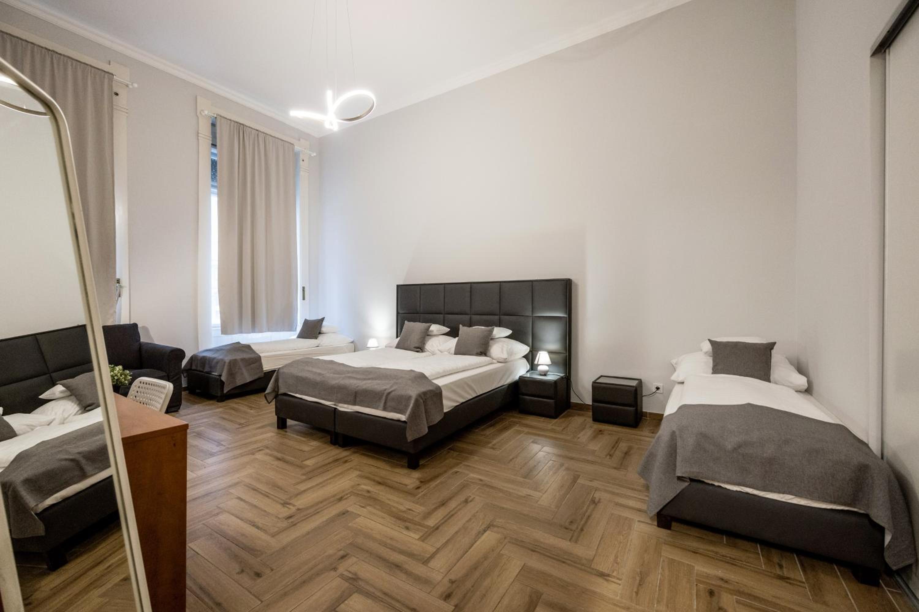 Two-Bedroom Apartment - Photo 14