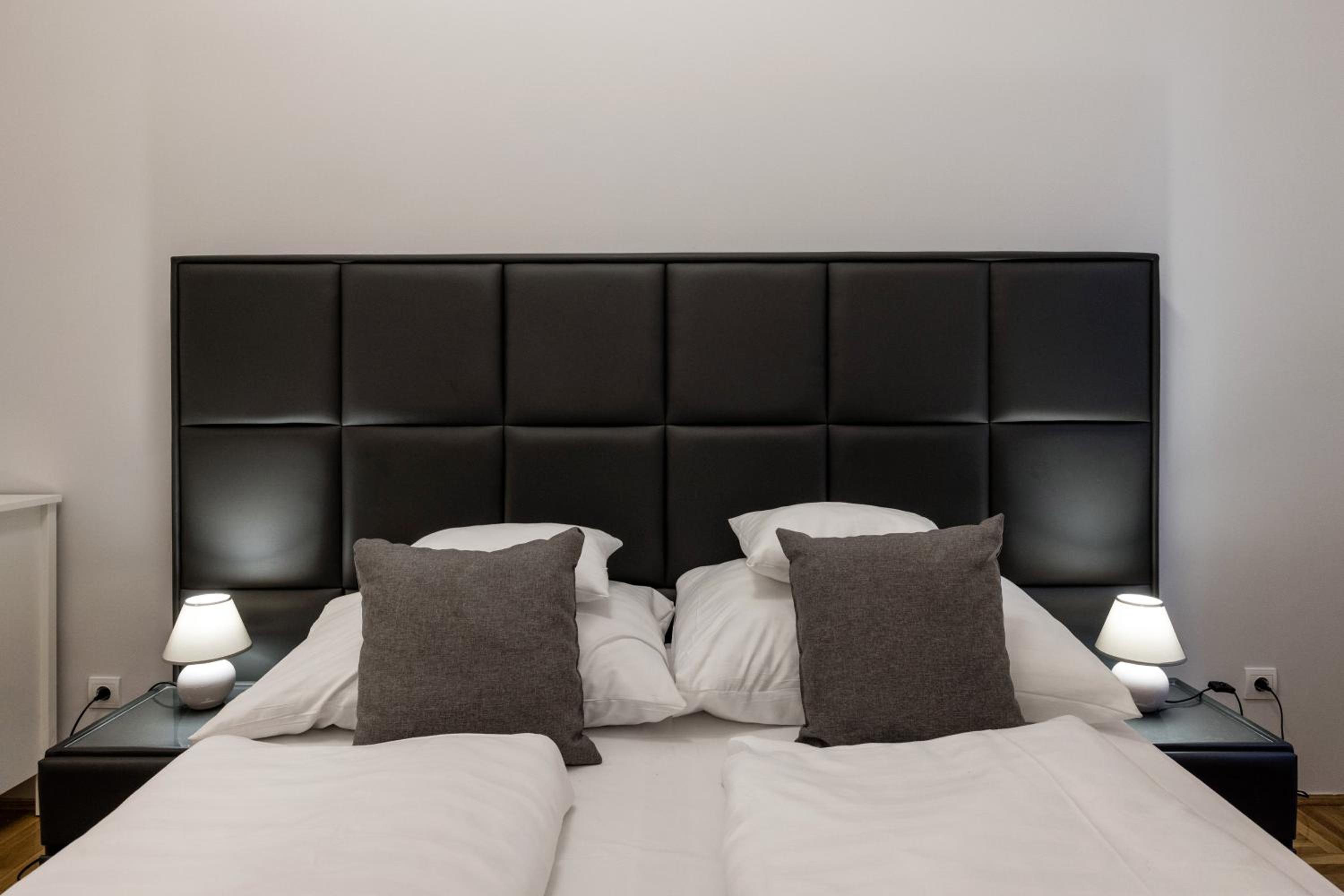 Two-Bedroom Apartment - Photo 8