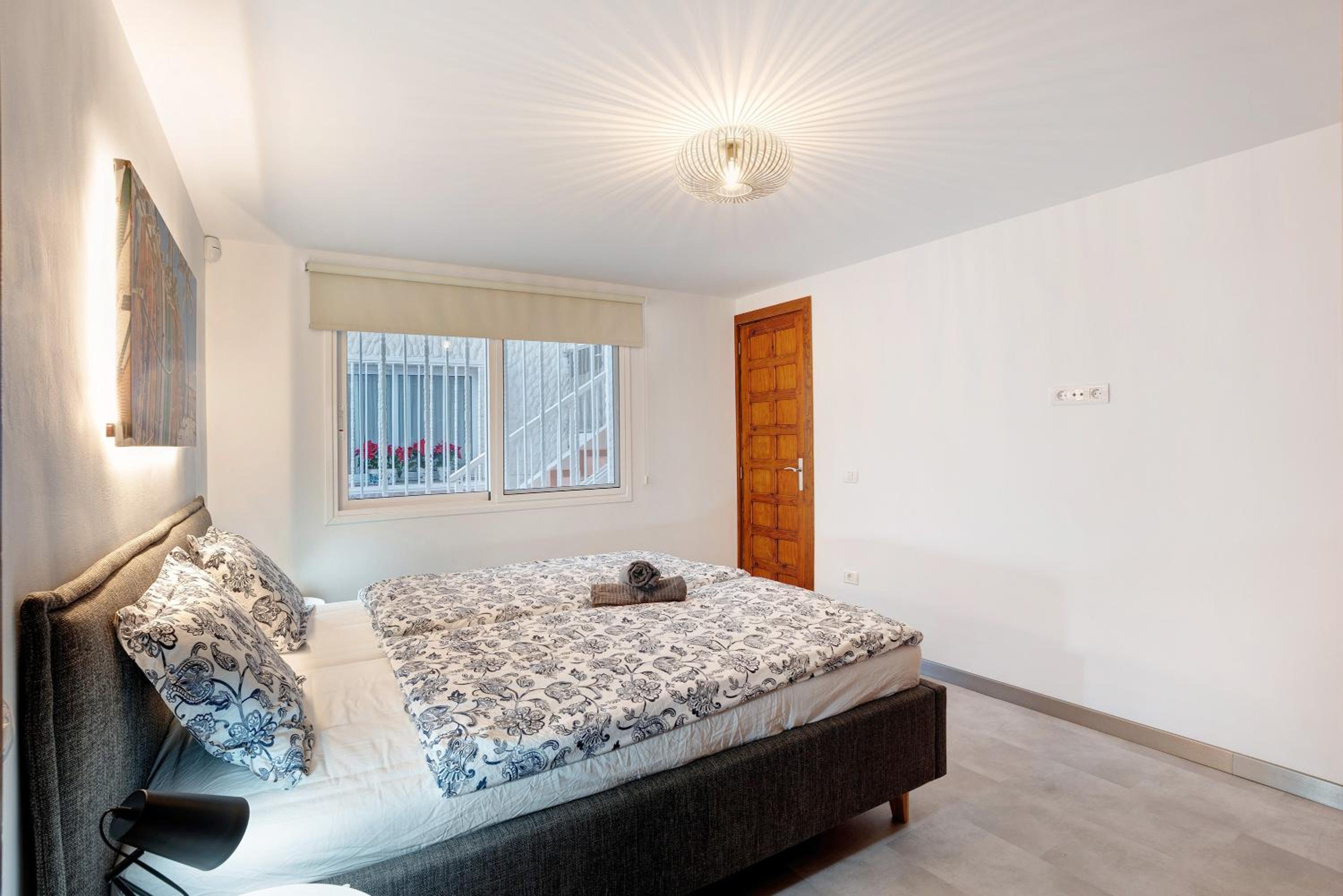 Two-Bedroom Deluxe Apartment with Ocean View photo 2