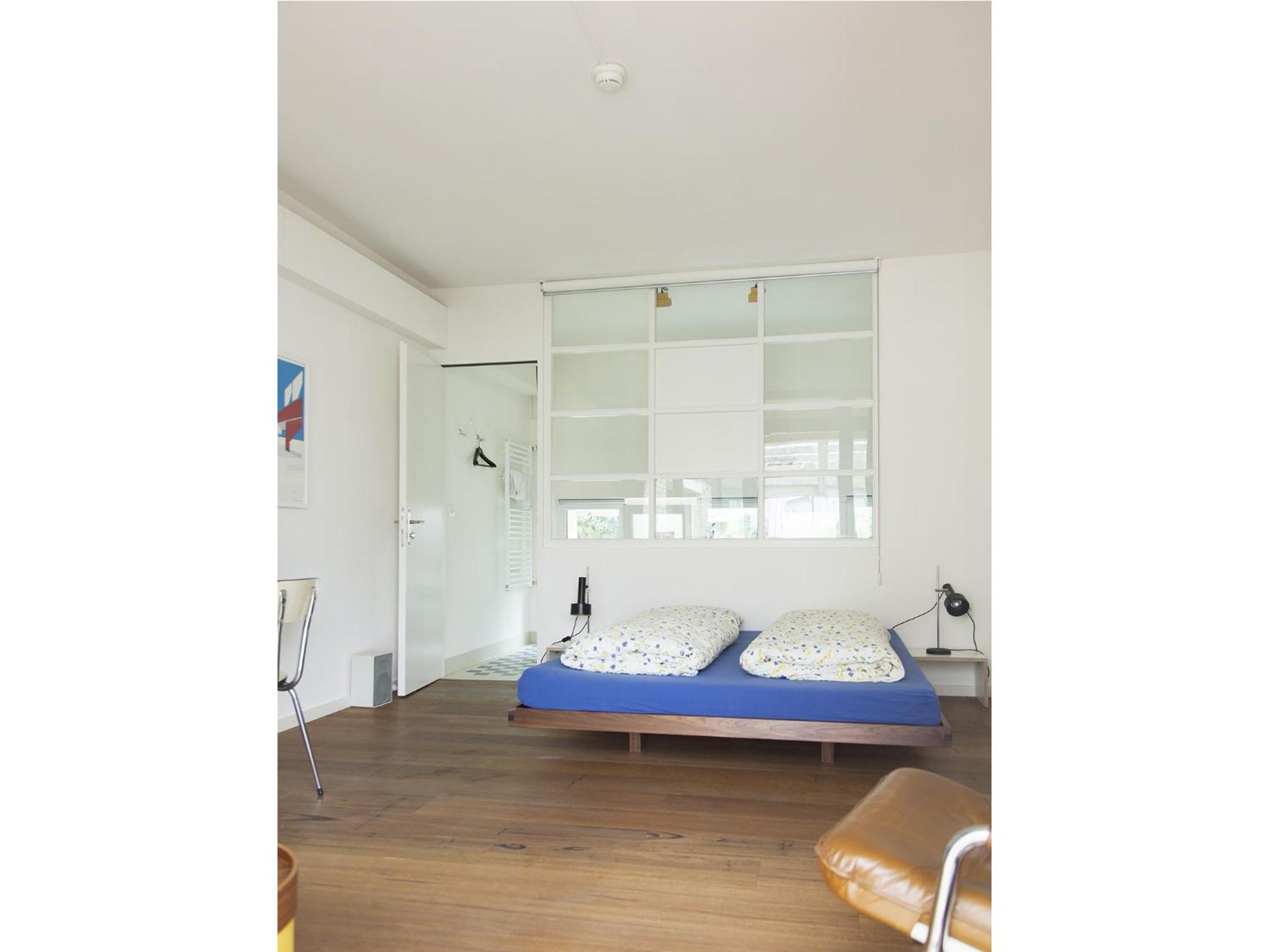 Double Room with Private Bathroom - Photo 14