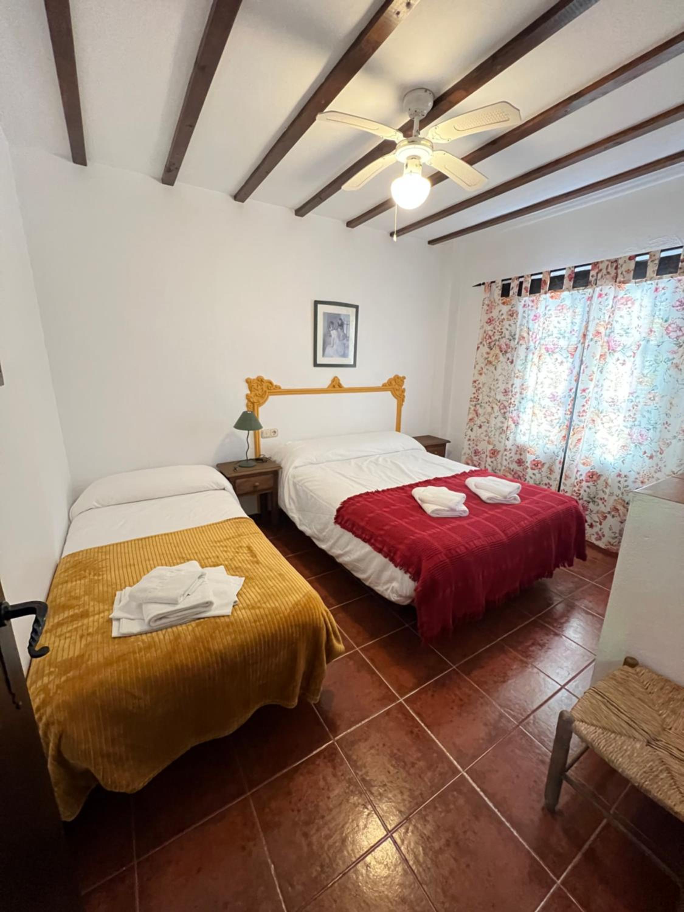 Casa de Seis Habitaciones