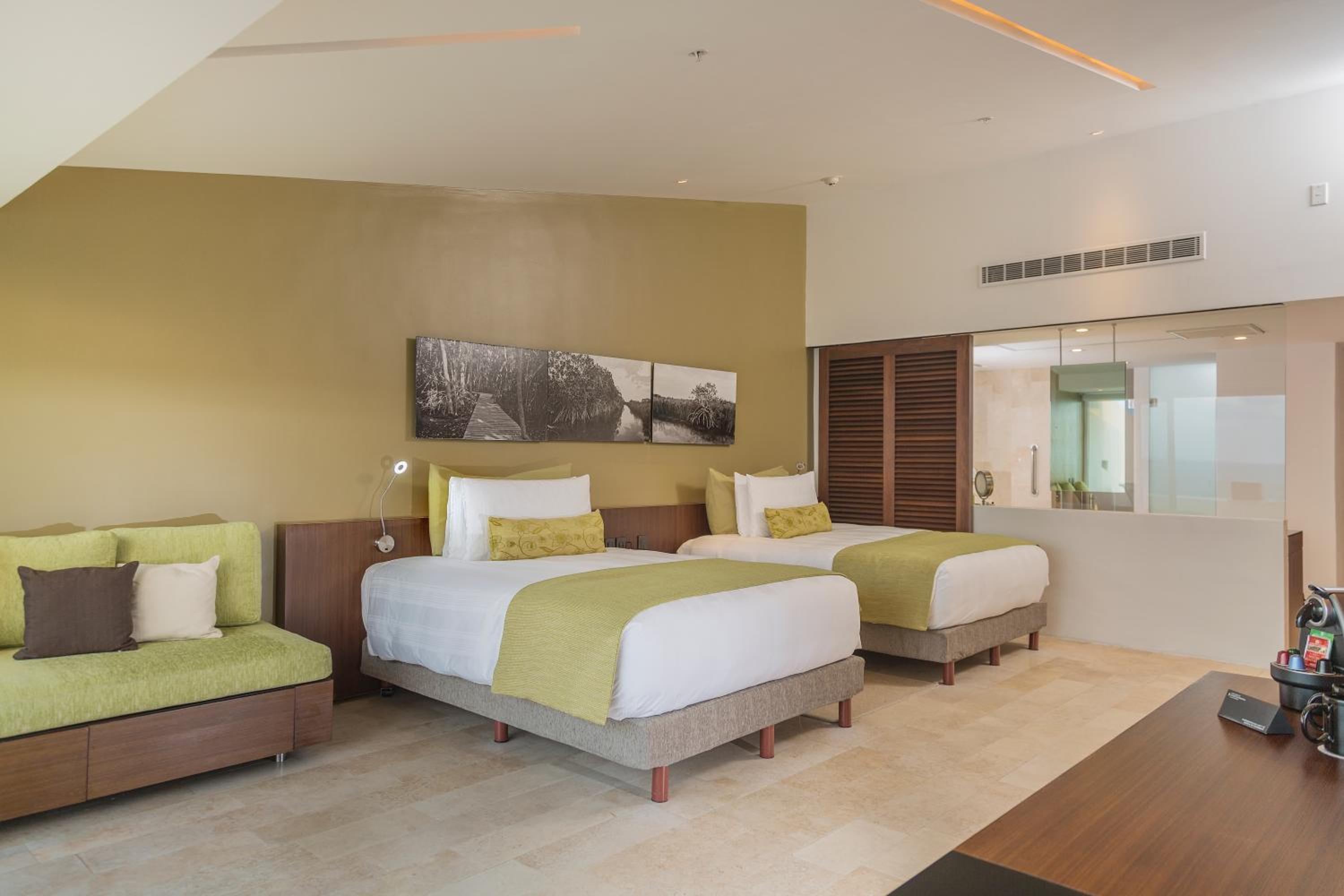 Presidential Suite, 1 King Bed (Coral)