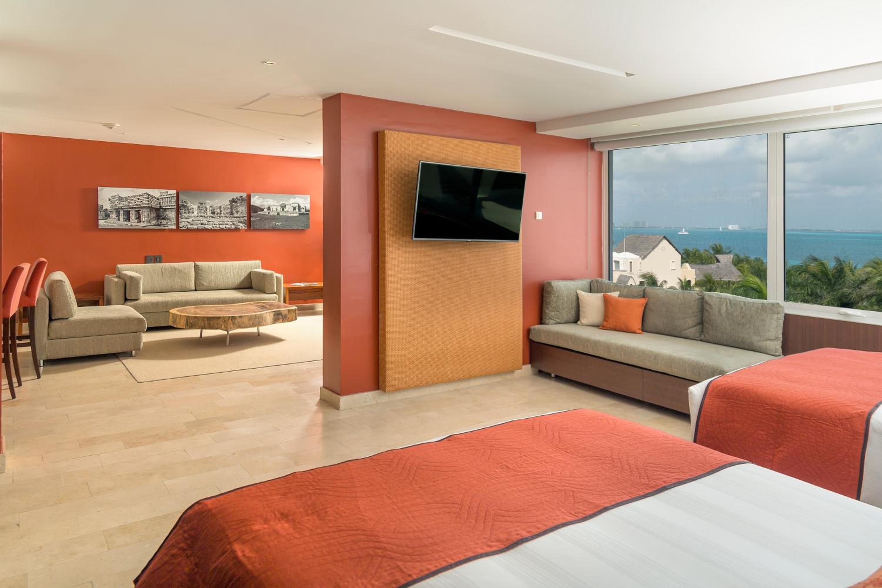 Club Room, 1 King Bed, Terrace, Ocean View