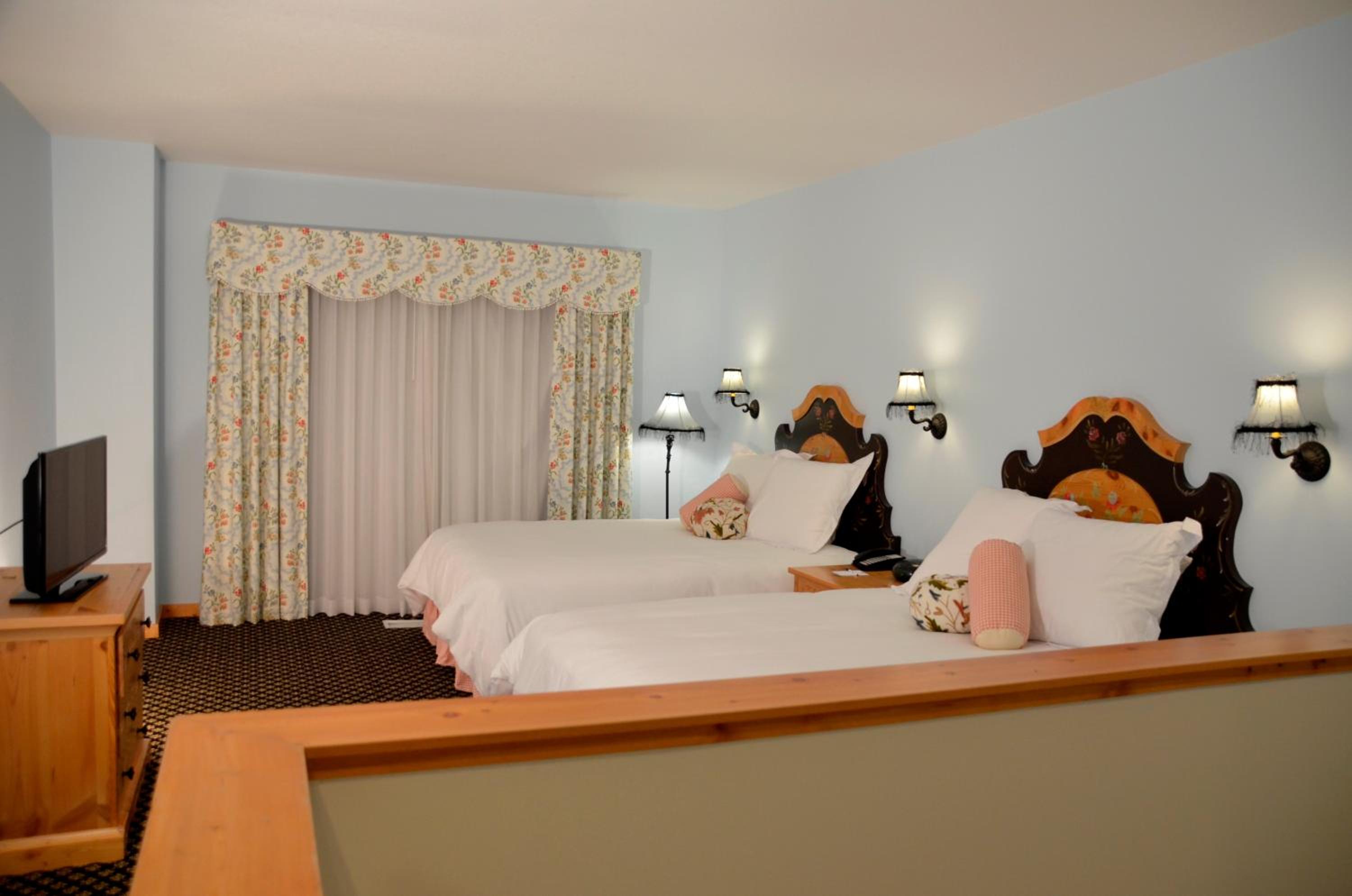 Mountain Grand Lodge One Bedroom Two Queen Suite photo 1