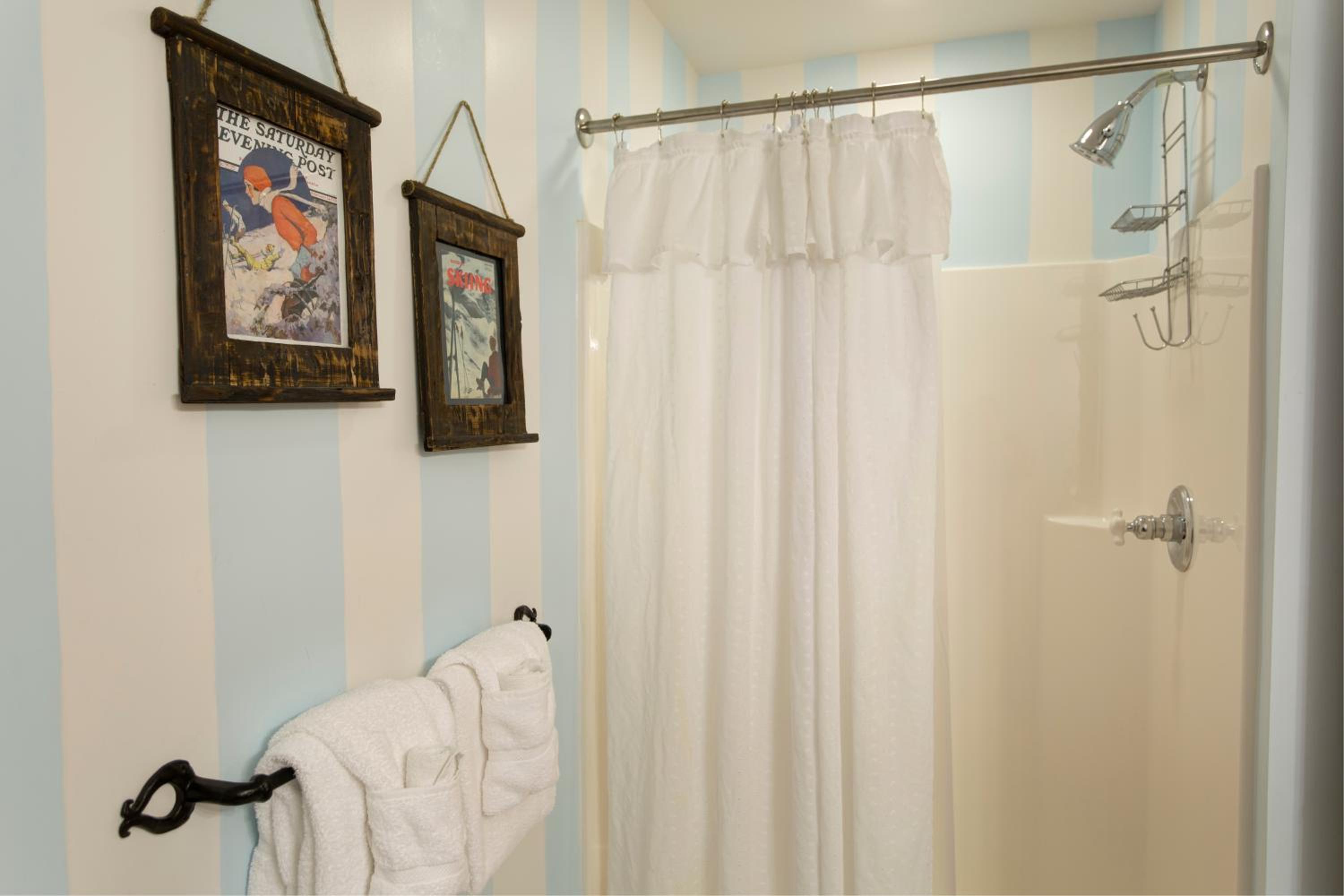 Mountain Grand Lodge One Bedroom Two Queen Suite photo 3