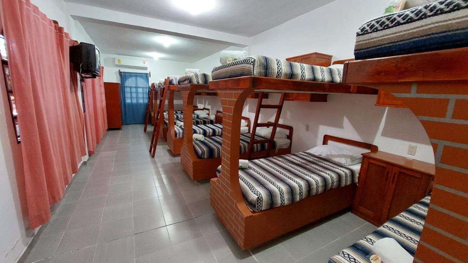 Mixed Dormitory Room