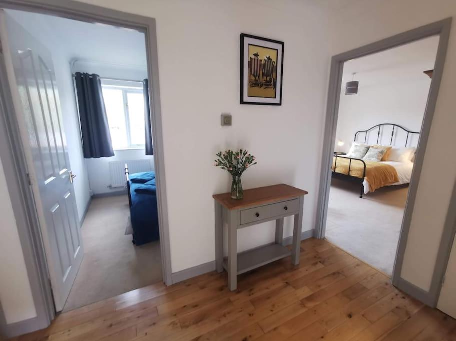 Three-Bedroom House photo 1