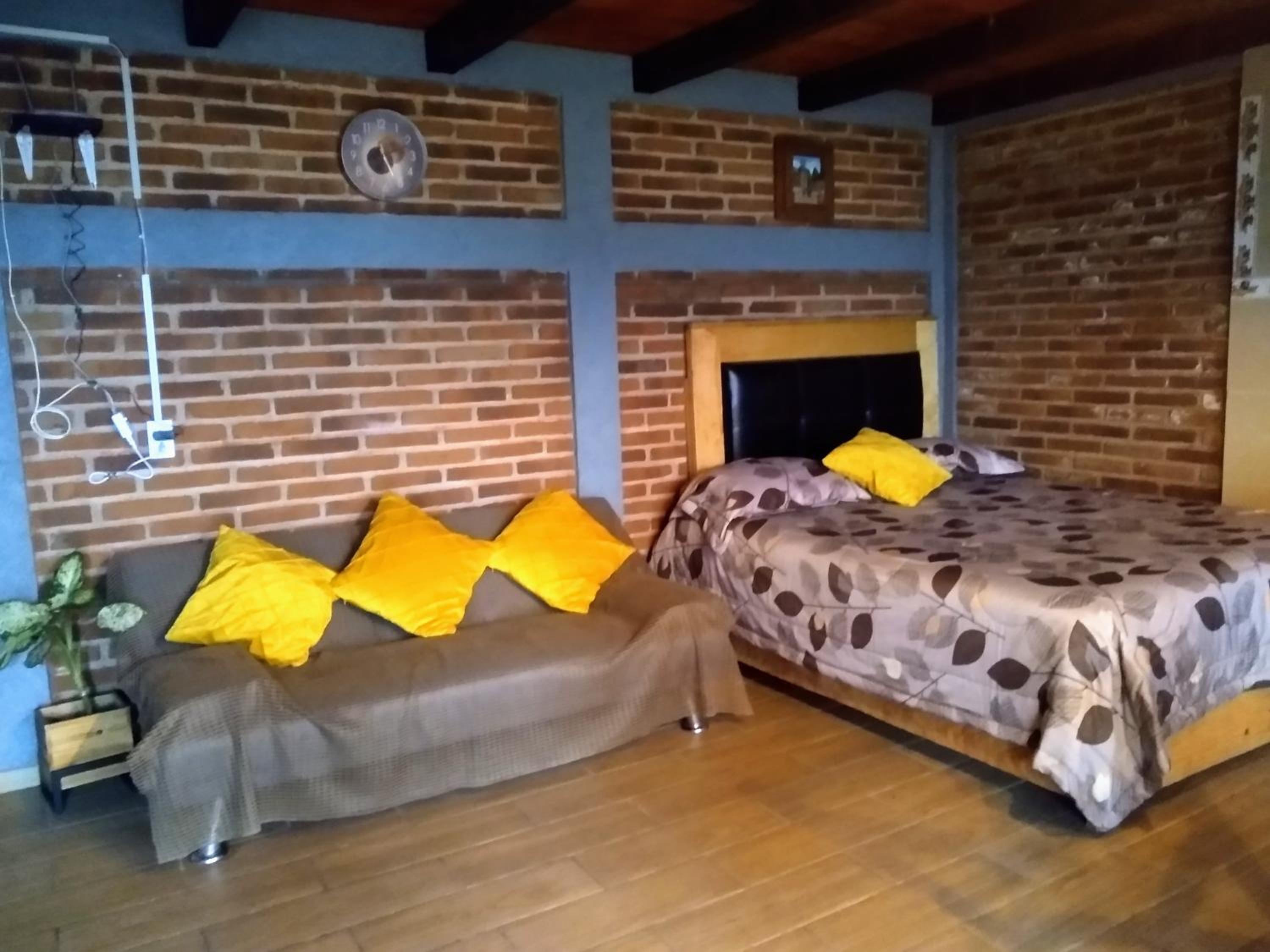 Four-Bedroom House photo 1