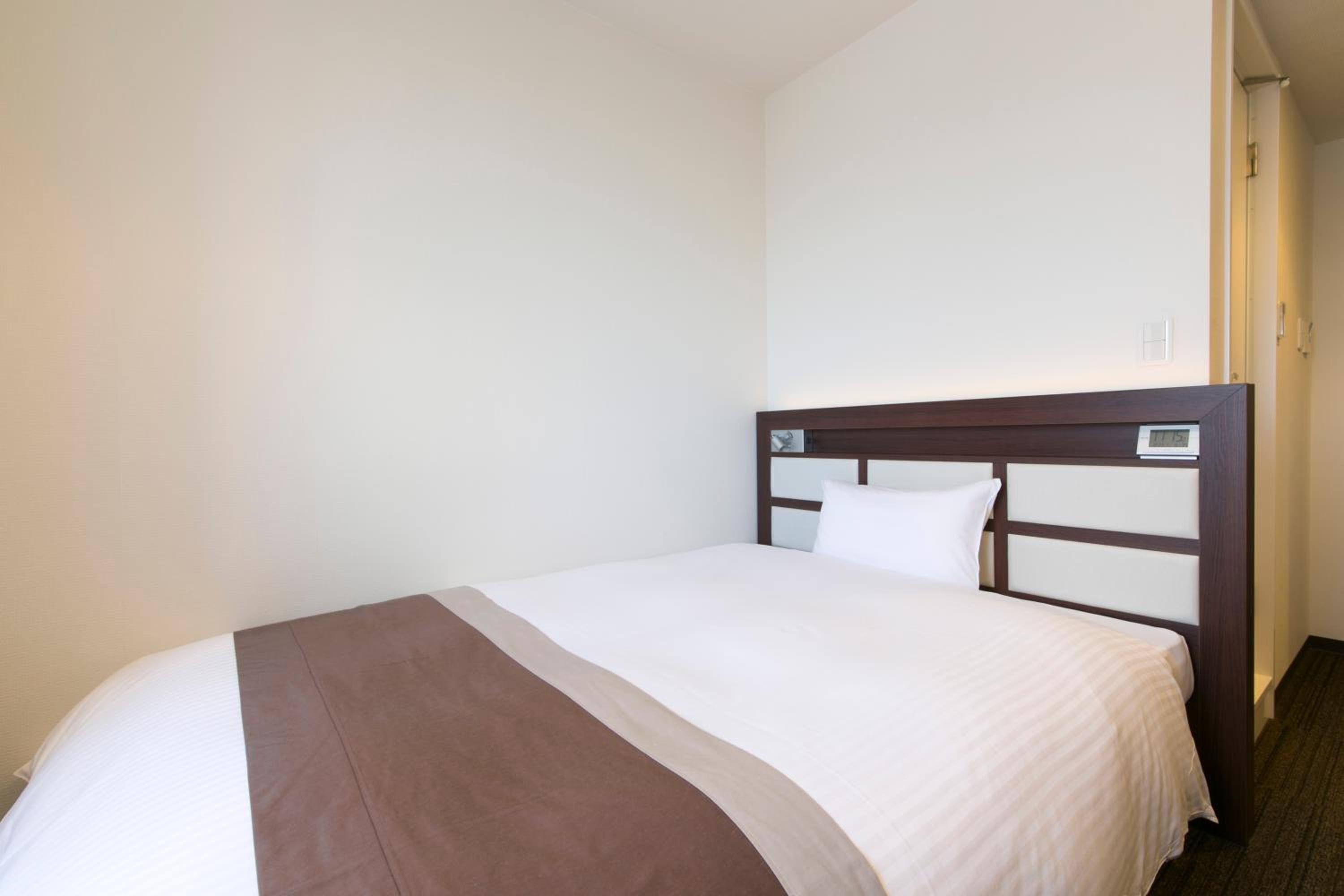 Economy Double Room - Photo 3
