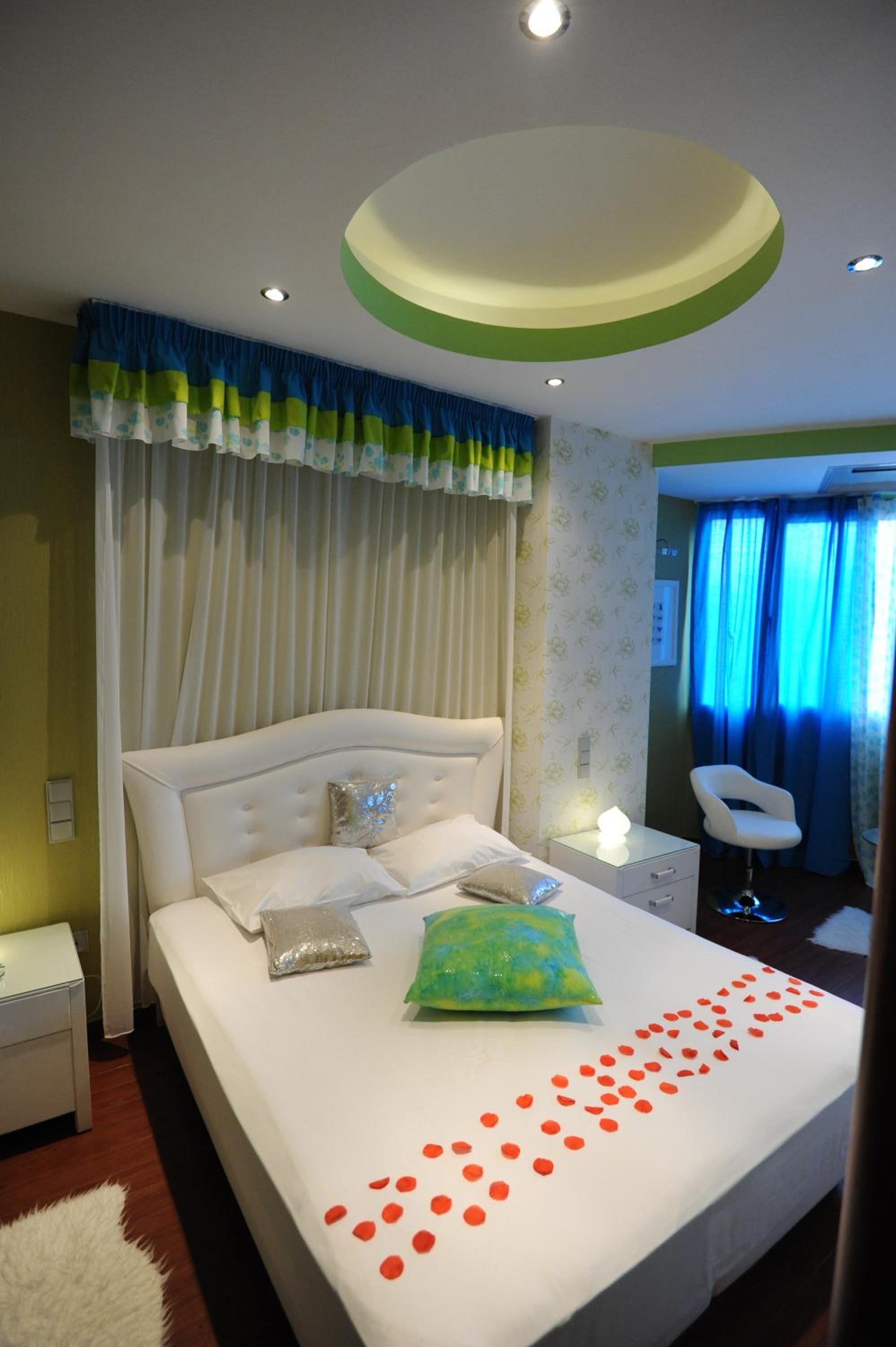 Double Room - Photo 1