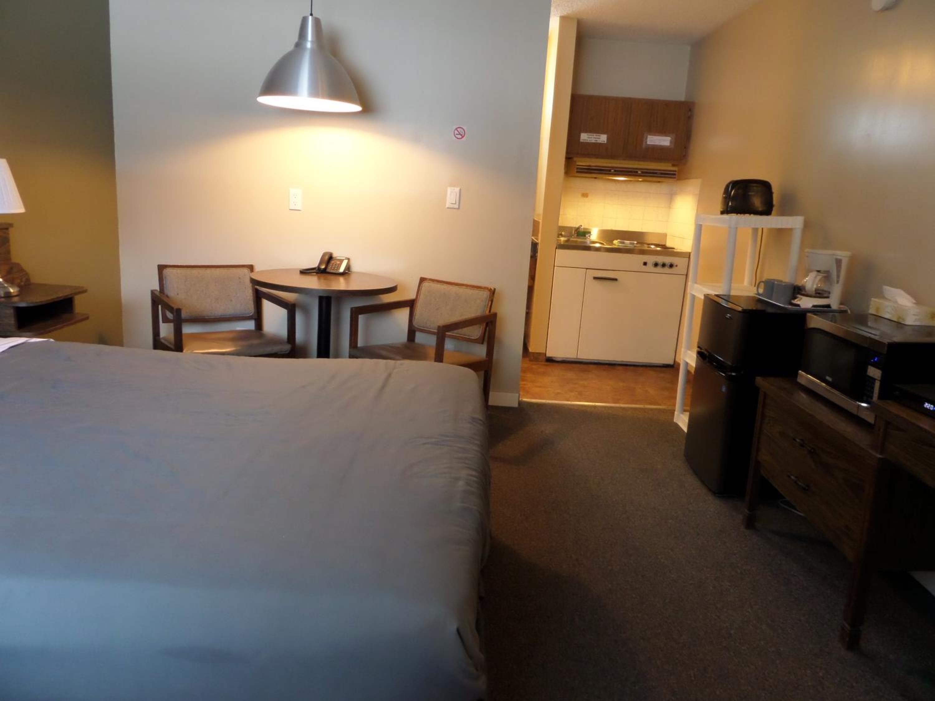 Deluxe Queen Room photo 2