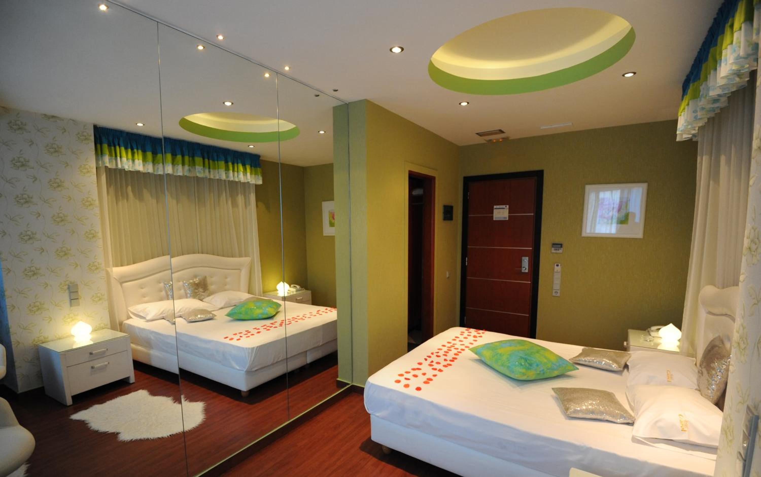 Double Room - Photo 3