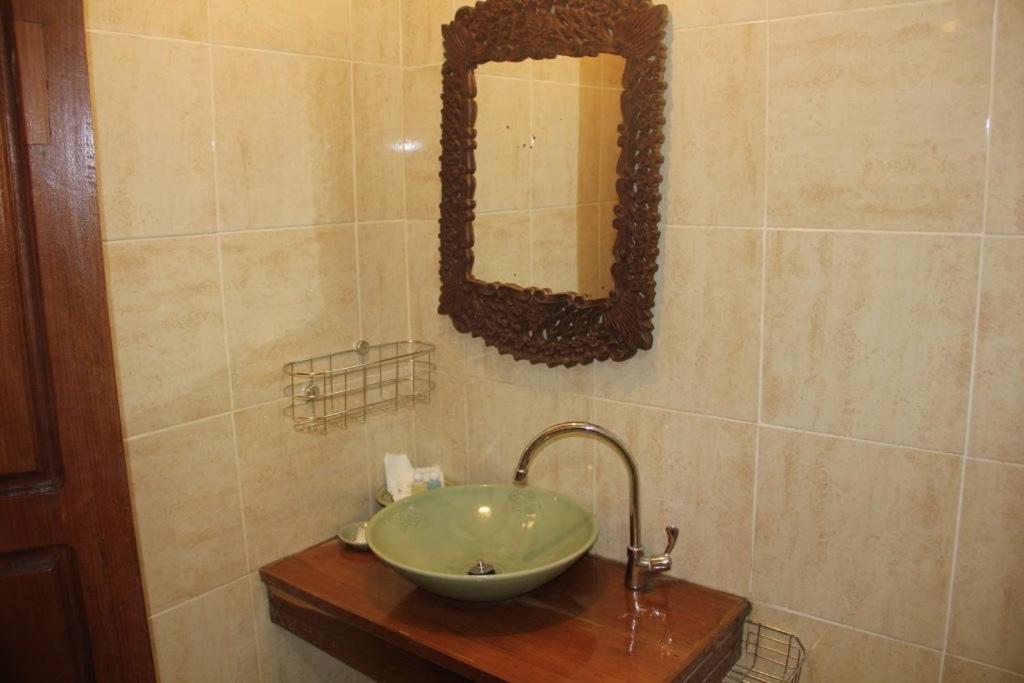 Deluxe King Room - Photo 3