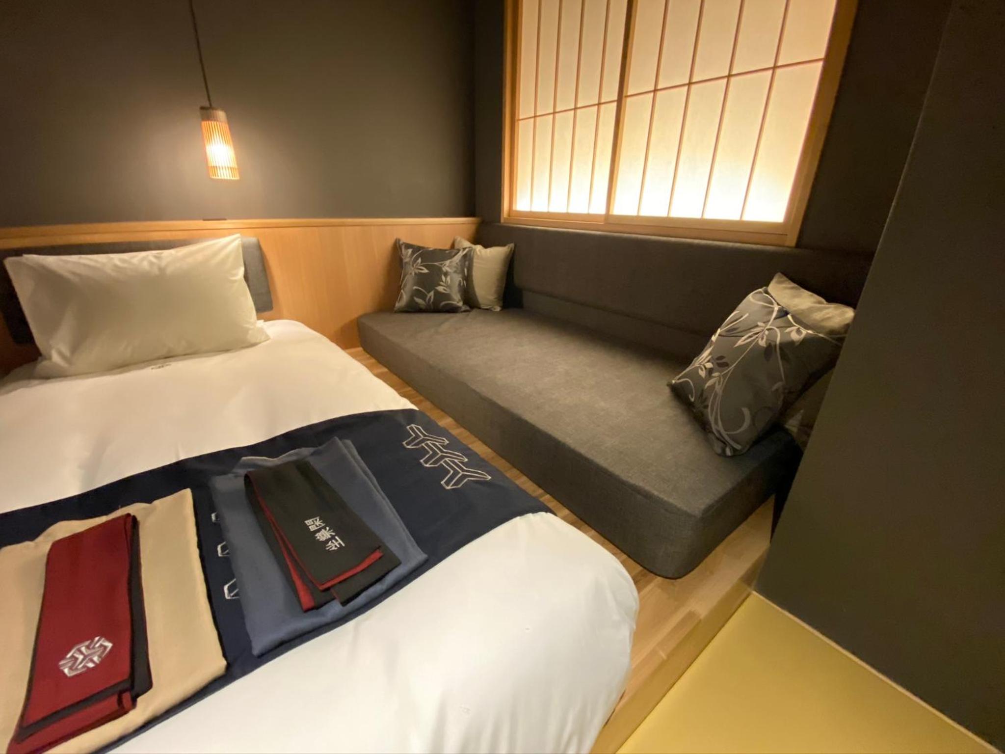 Deluxe Twin Room with Open-Air Bath - Photo 14