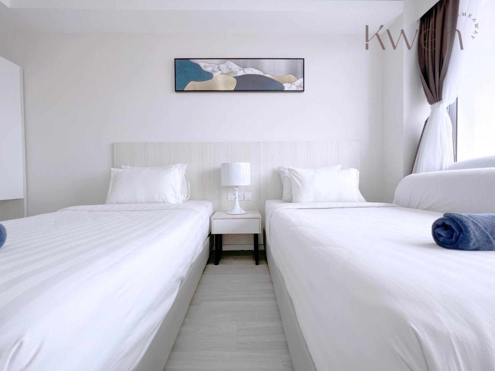 Two-Bedroom Suite - Photo 19