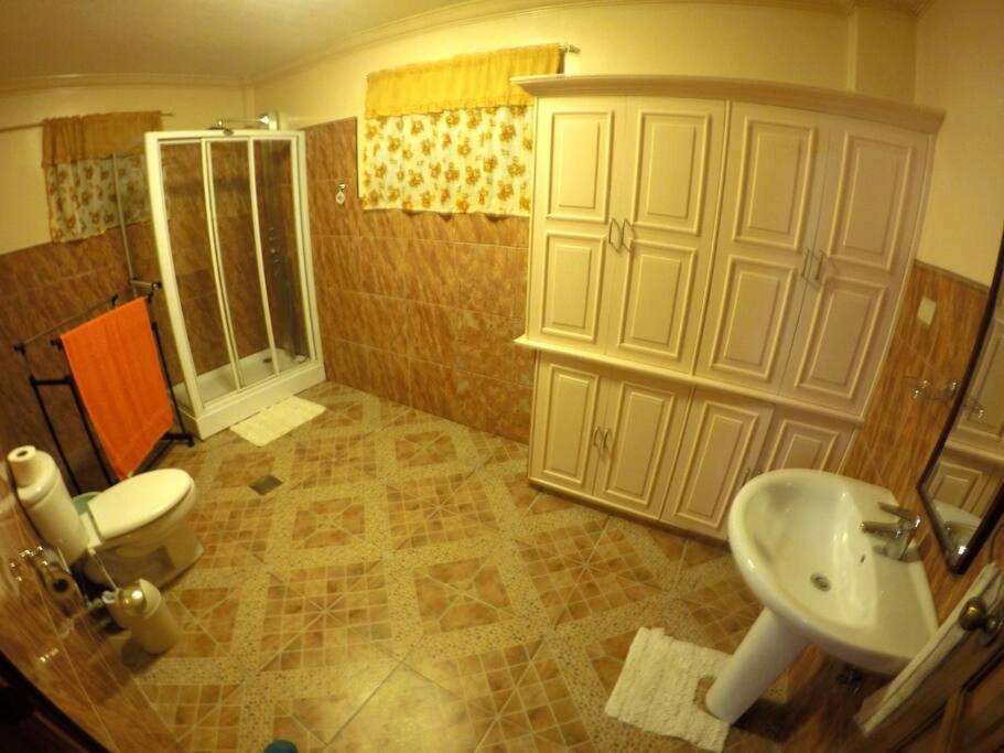 Double Room with Private Bathroom photo 3