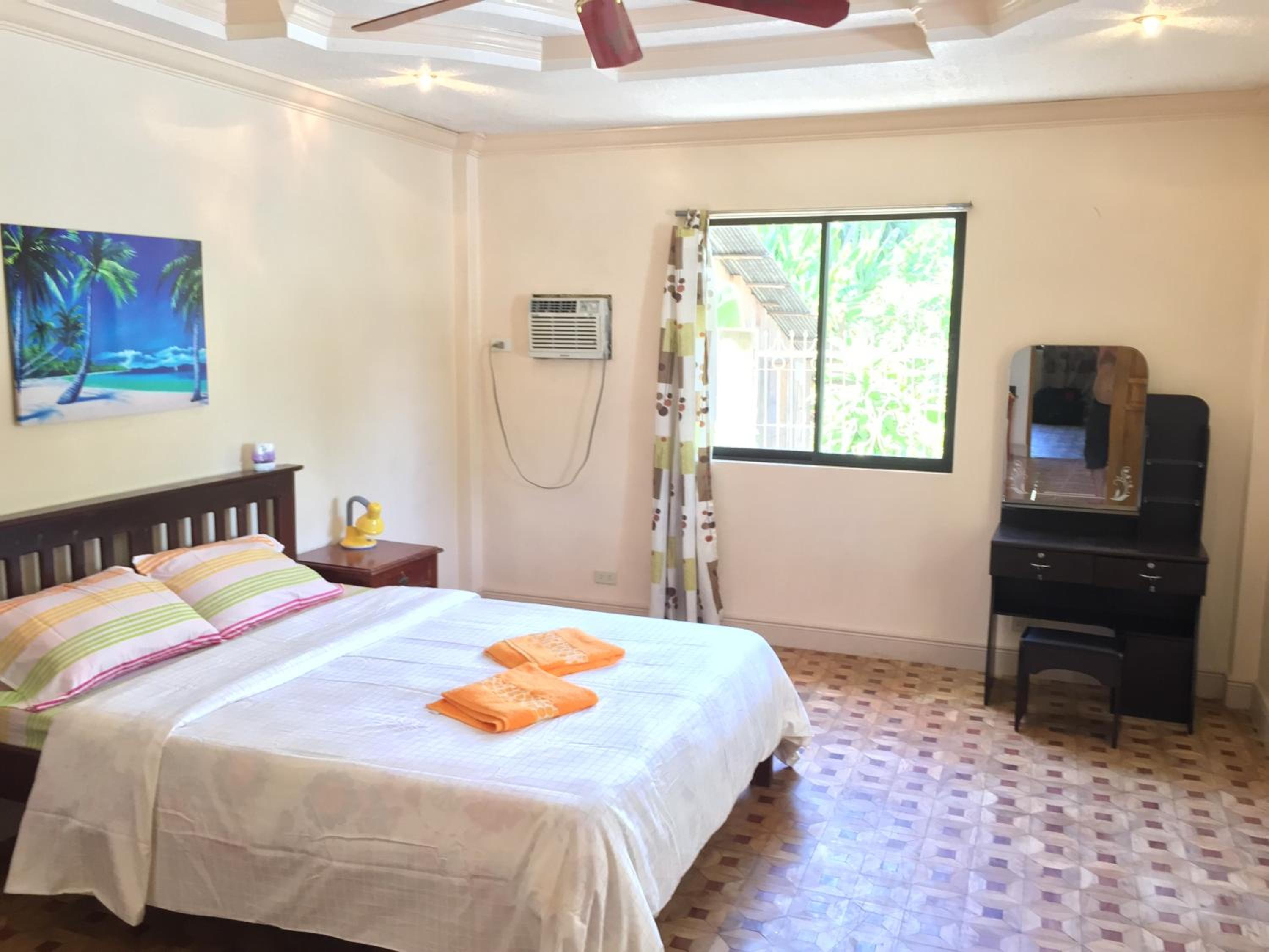 Double Room with Shared Bathroom photo 1