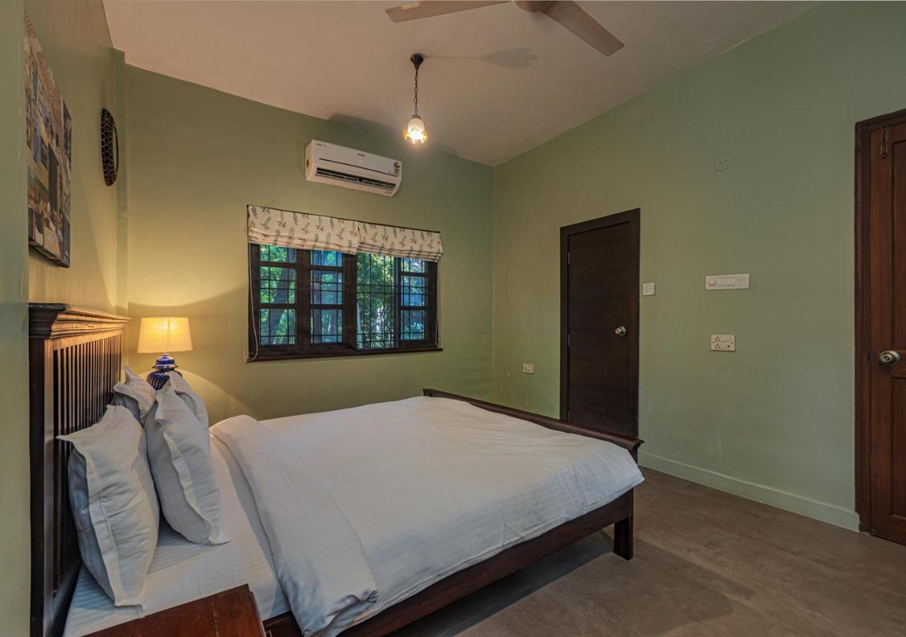 Three-Bedroom Villa - Photo 16