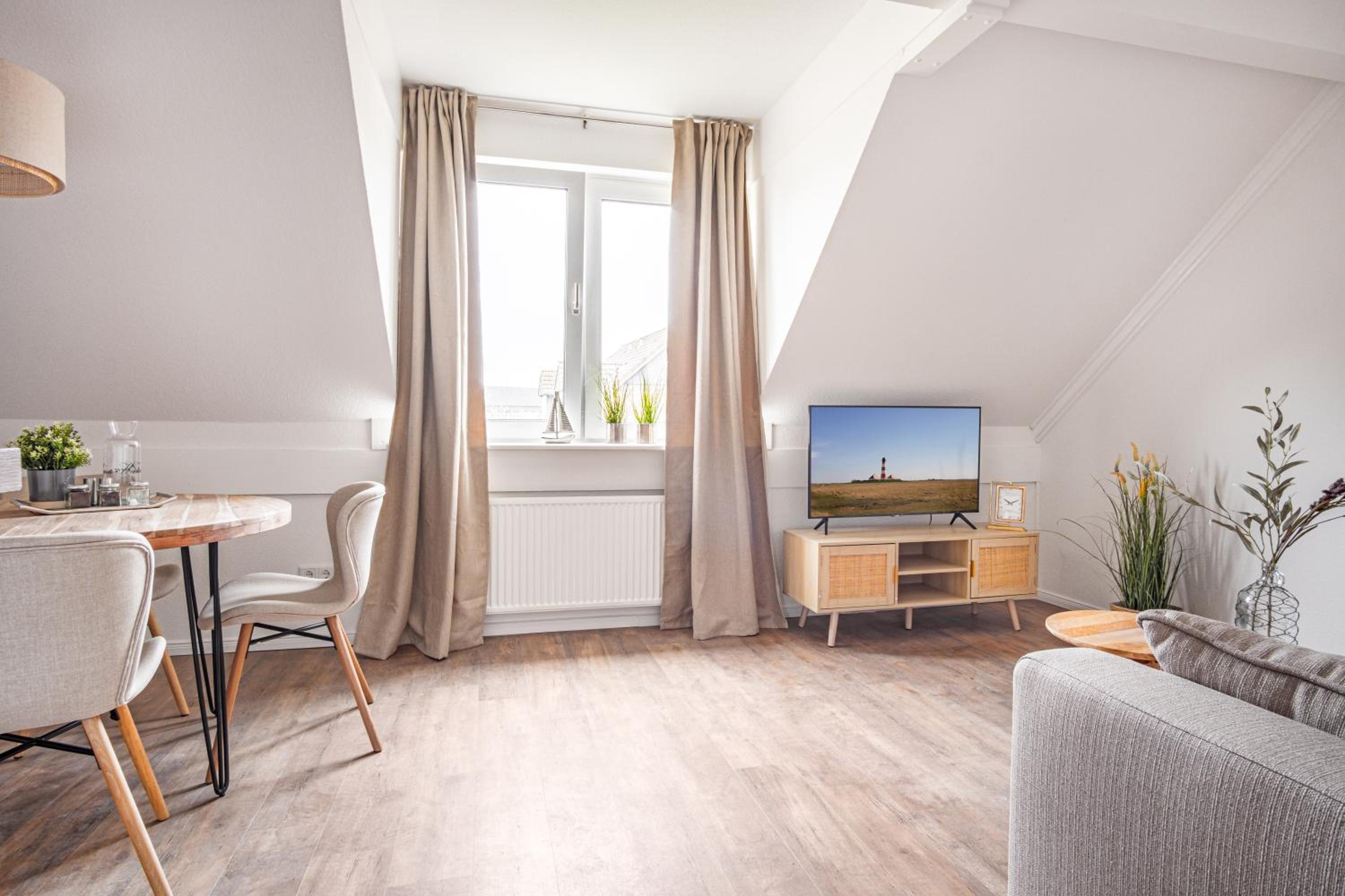 Heuler - Apartment in the attic photo 1