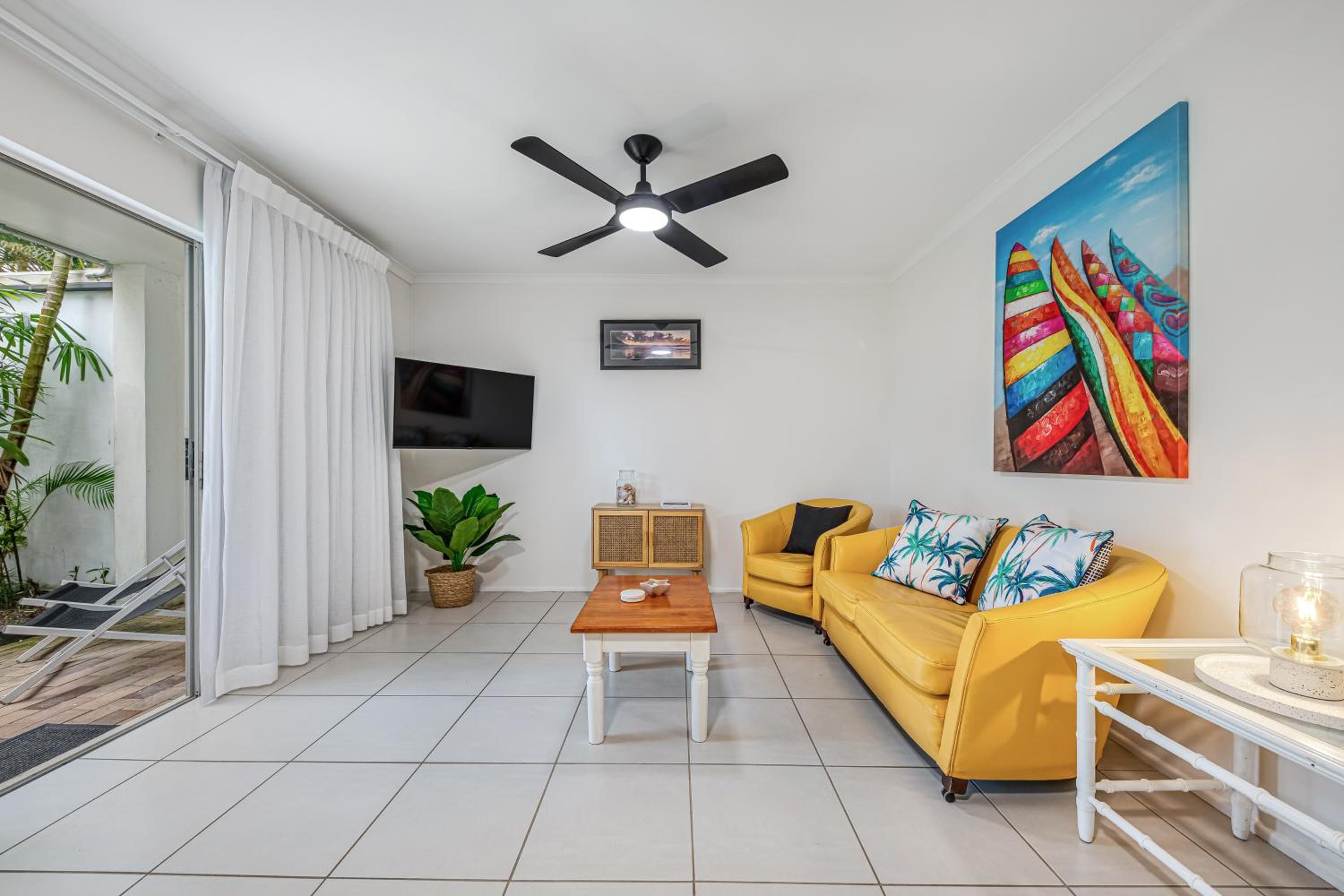 One-Bedroom Apartment with Garden View photo 1
