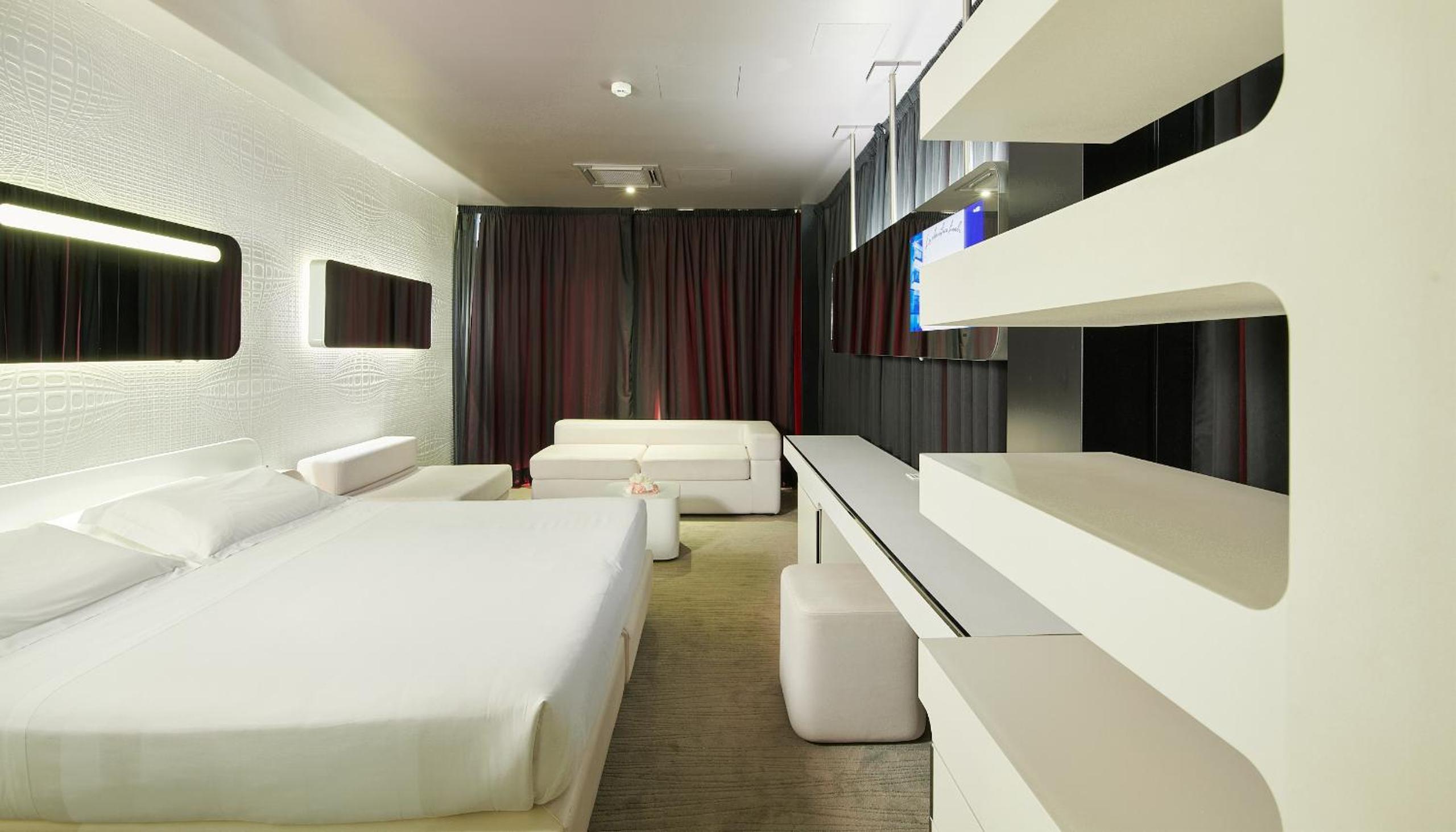 Junior Suite - Photo 8