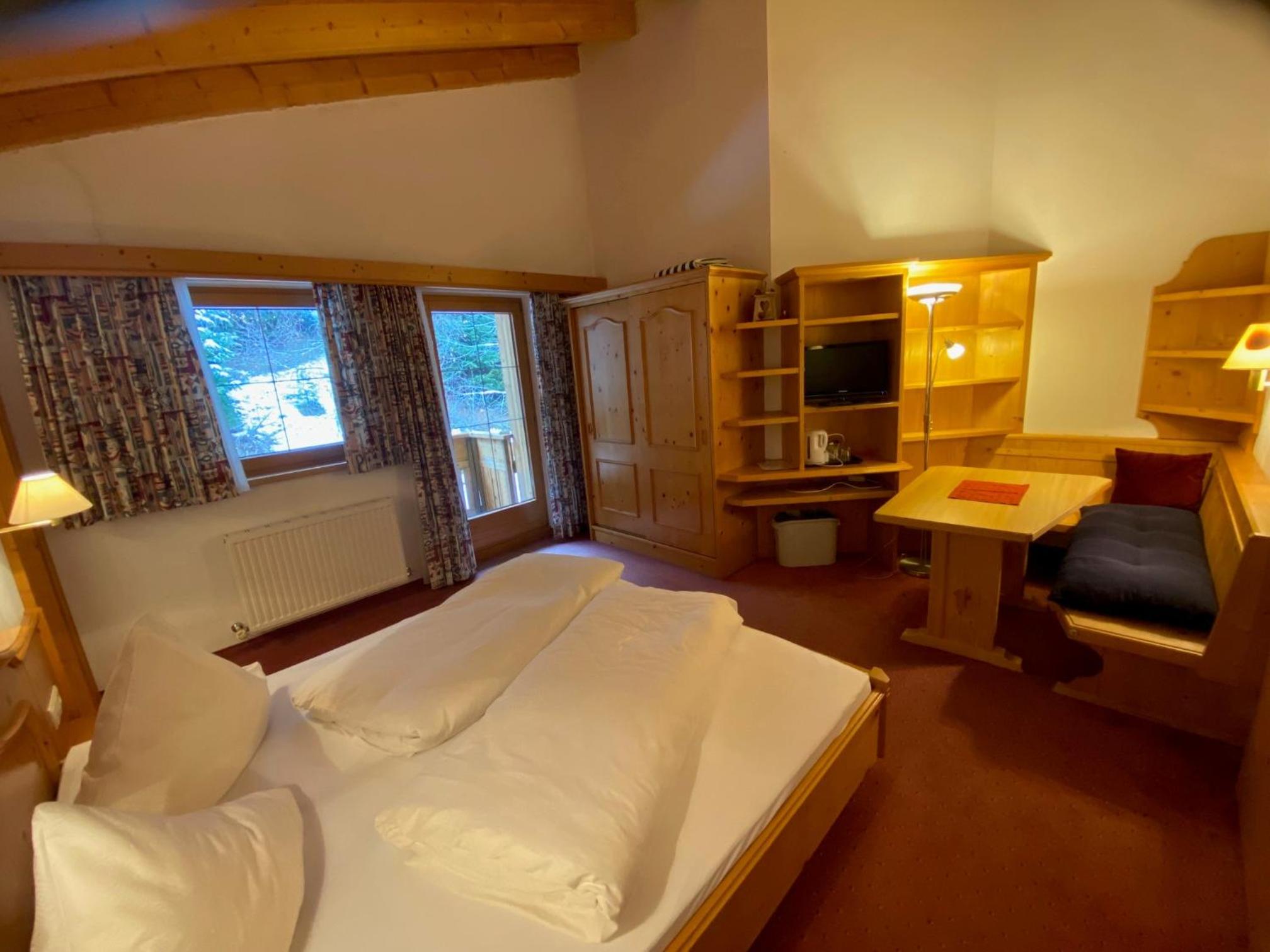 Standard Double Room photo 1