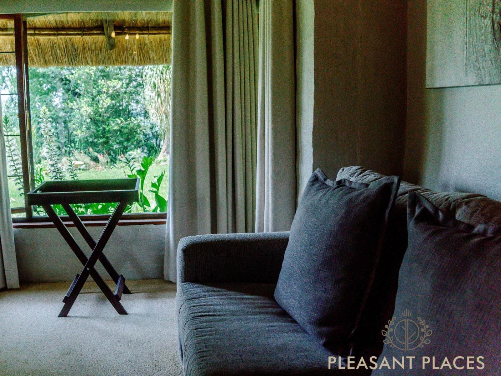 Deluxe Family Room photo 3