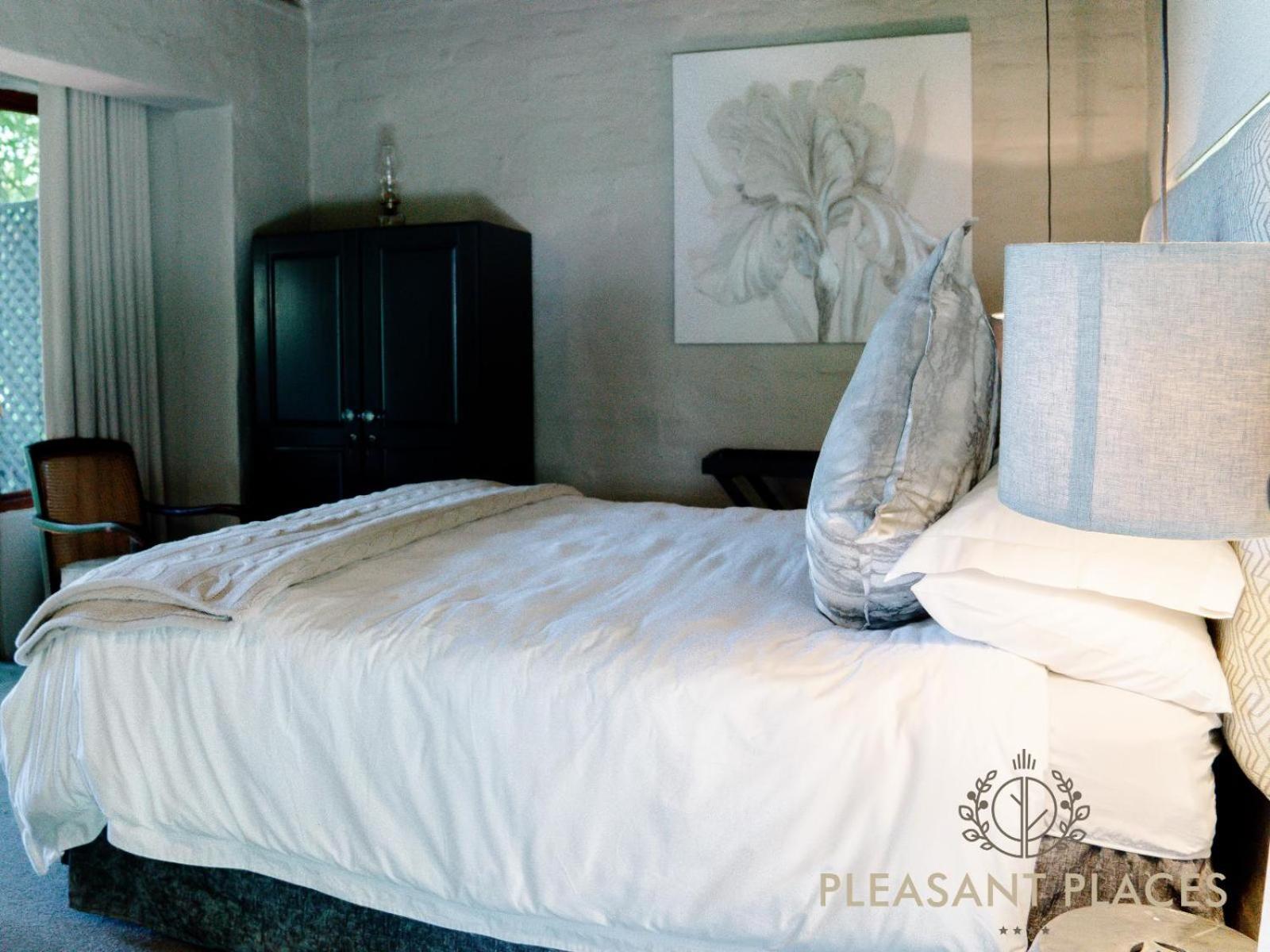 Deluxe Double Room with Balcony photo 1