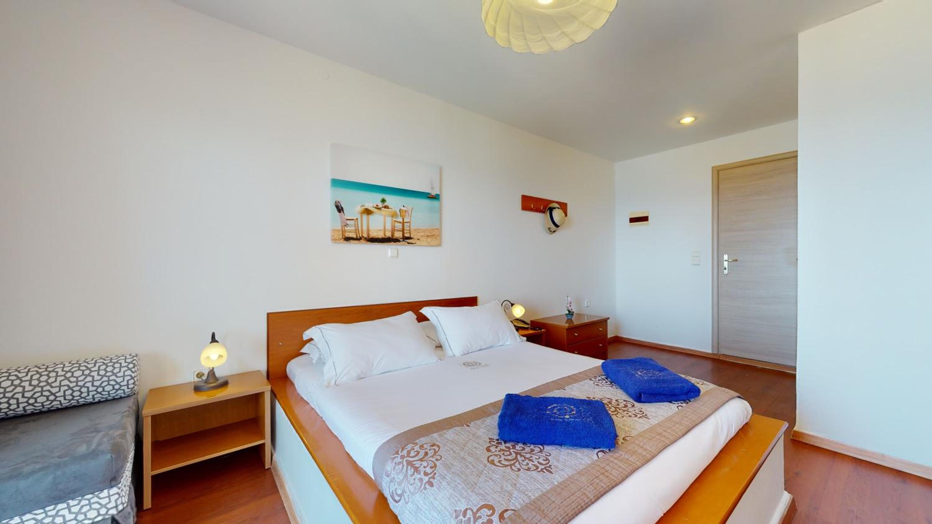 Superior Room - Photo 12