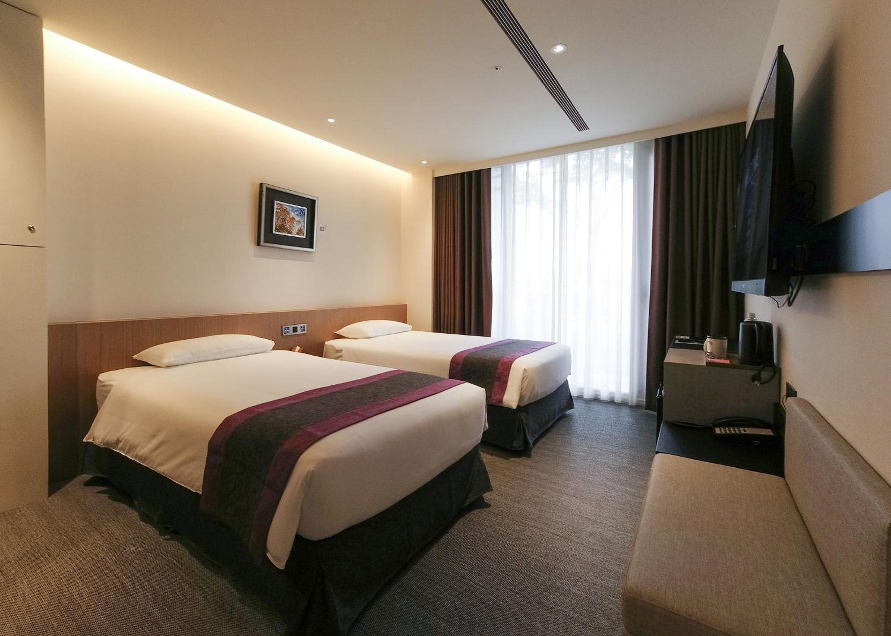 Deluxe Twin Room - Photo 4