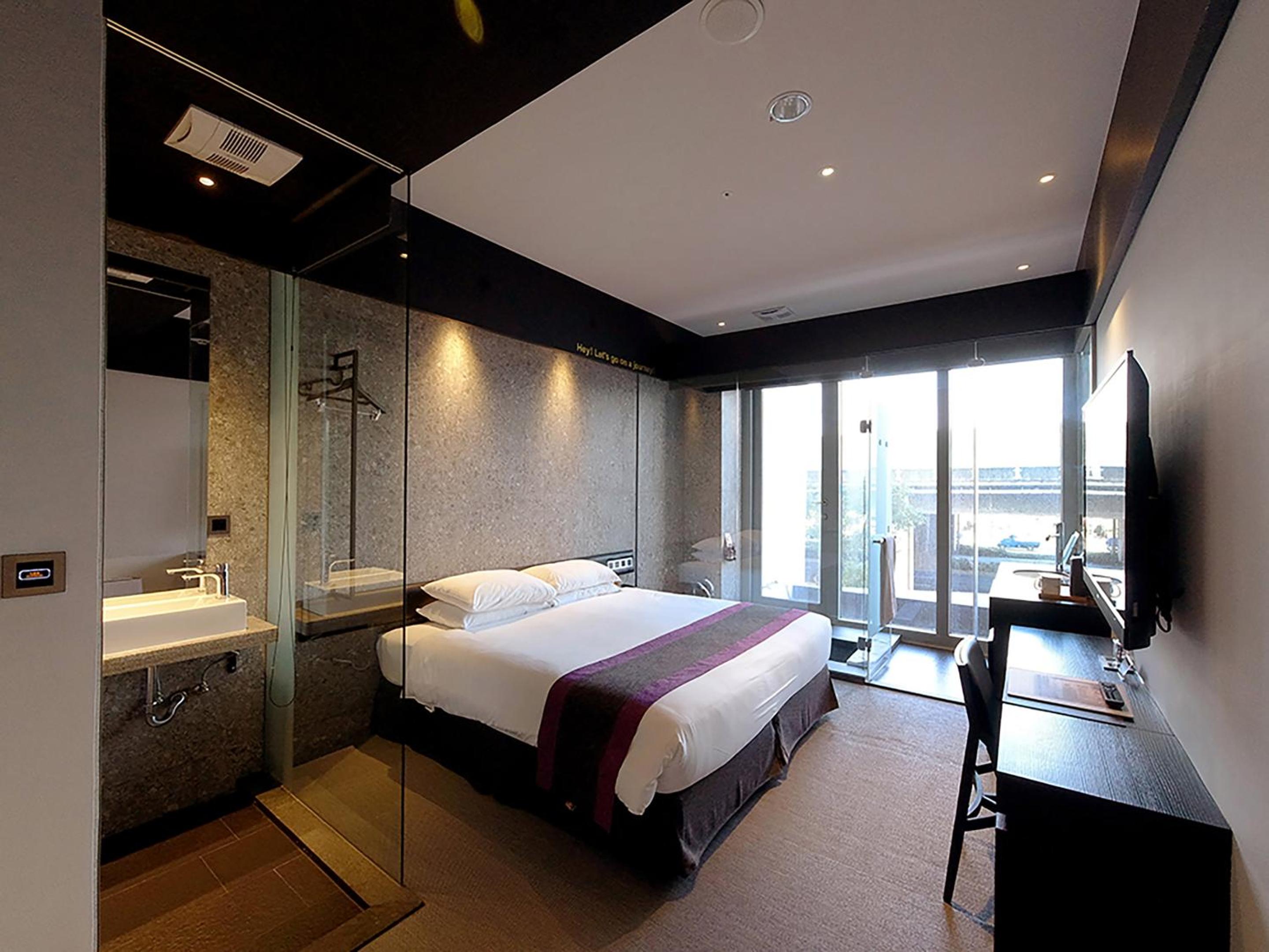 Deluxe Double Room B - Photo 1