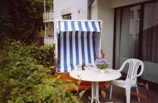 One-Bedroom Apartment with Shower photo 3