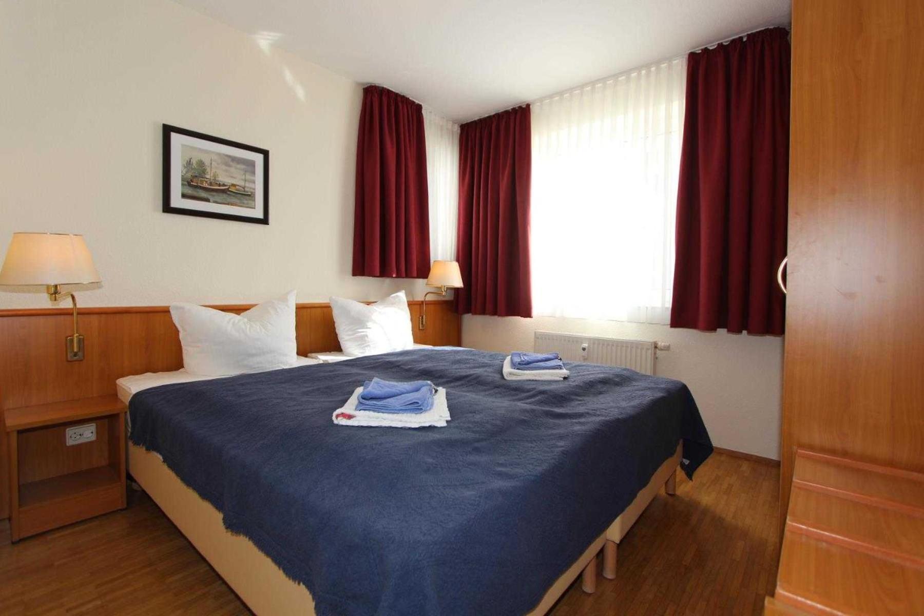One-Bedroom Apartment with Terrace photo 1